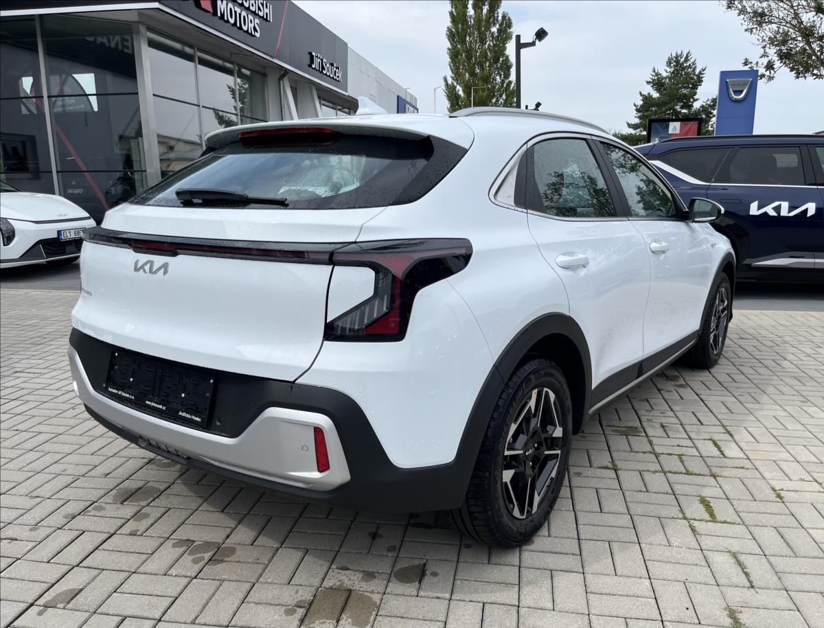 Kia XCee´d, 1,0 T-GDI  COMFORT - fotka 5