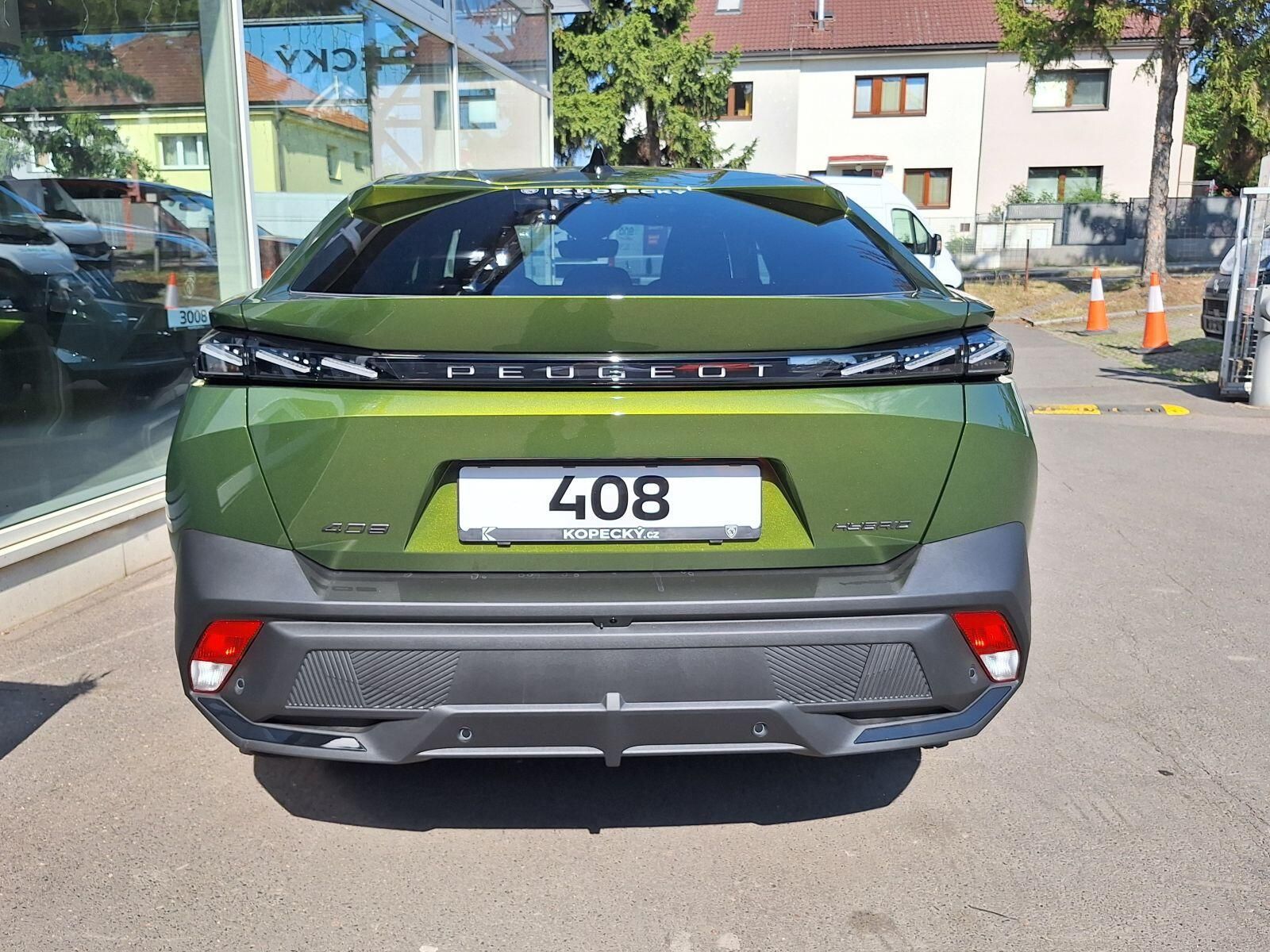 Peugeot 408, ALLURE Hybrid 145 e-DCS6 - fotka 5