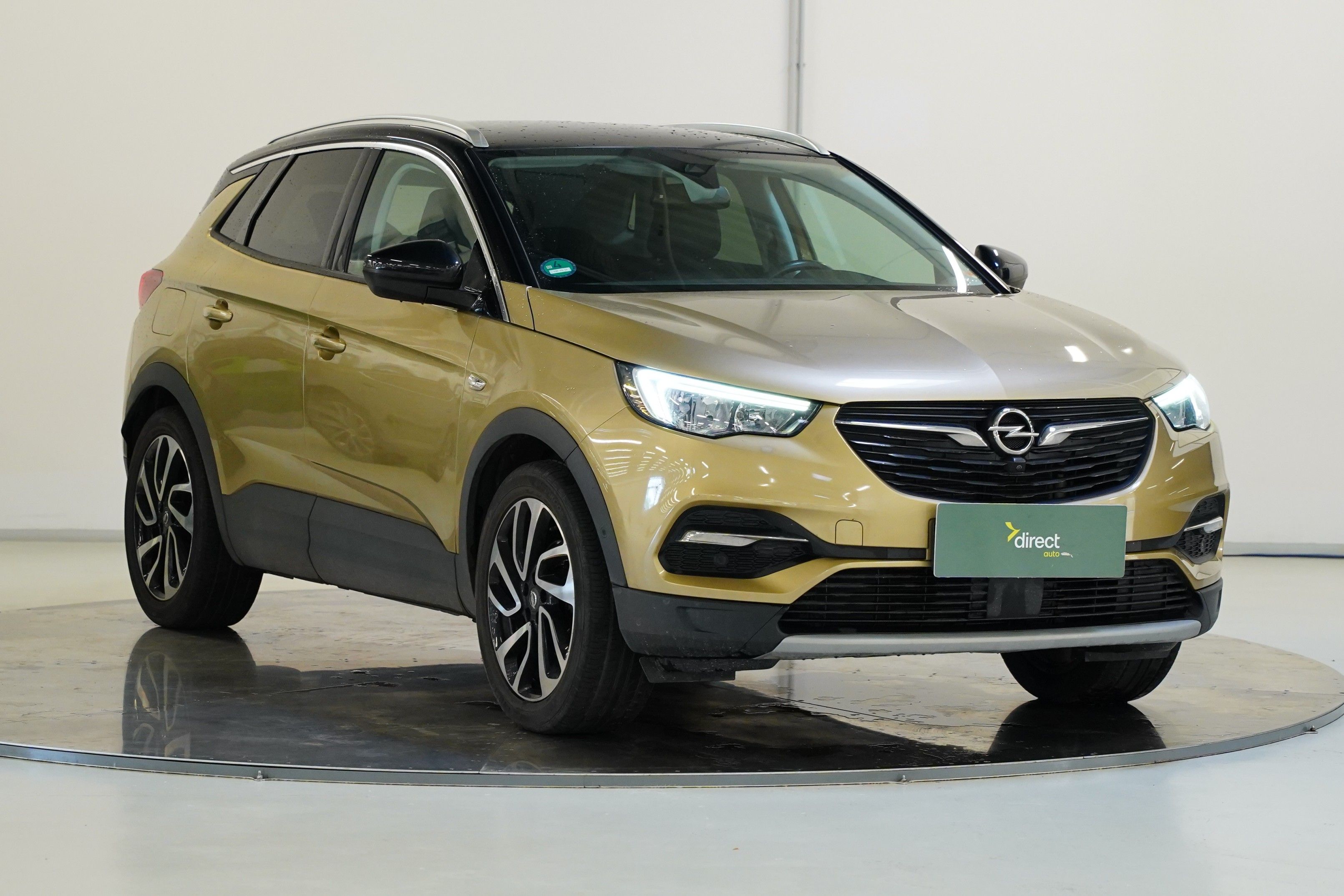 Opel Grandland X, 1.2 Turbo 96 kW Dynamic - fotka 4
