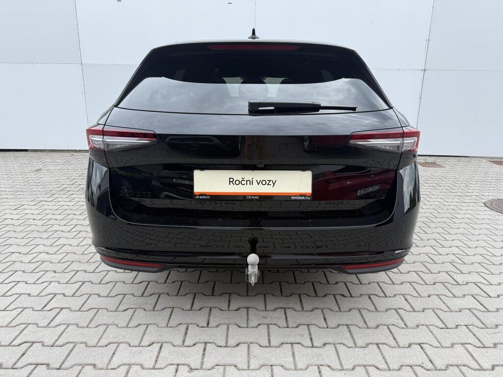Škoda Superb, DSG 4M 2,0TDi 142kW SportLine - fotka 5