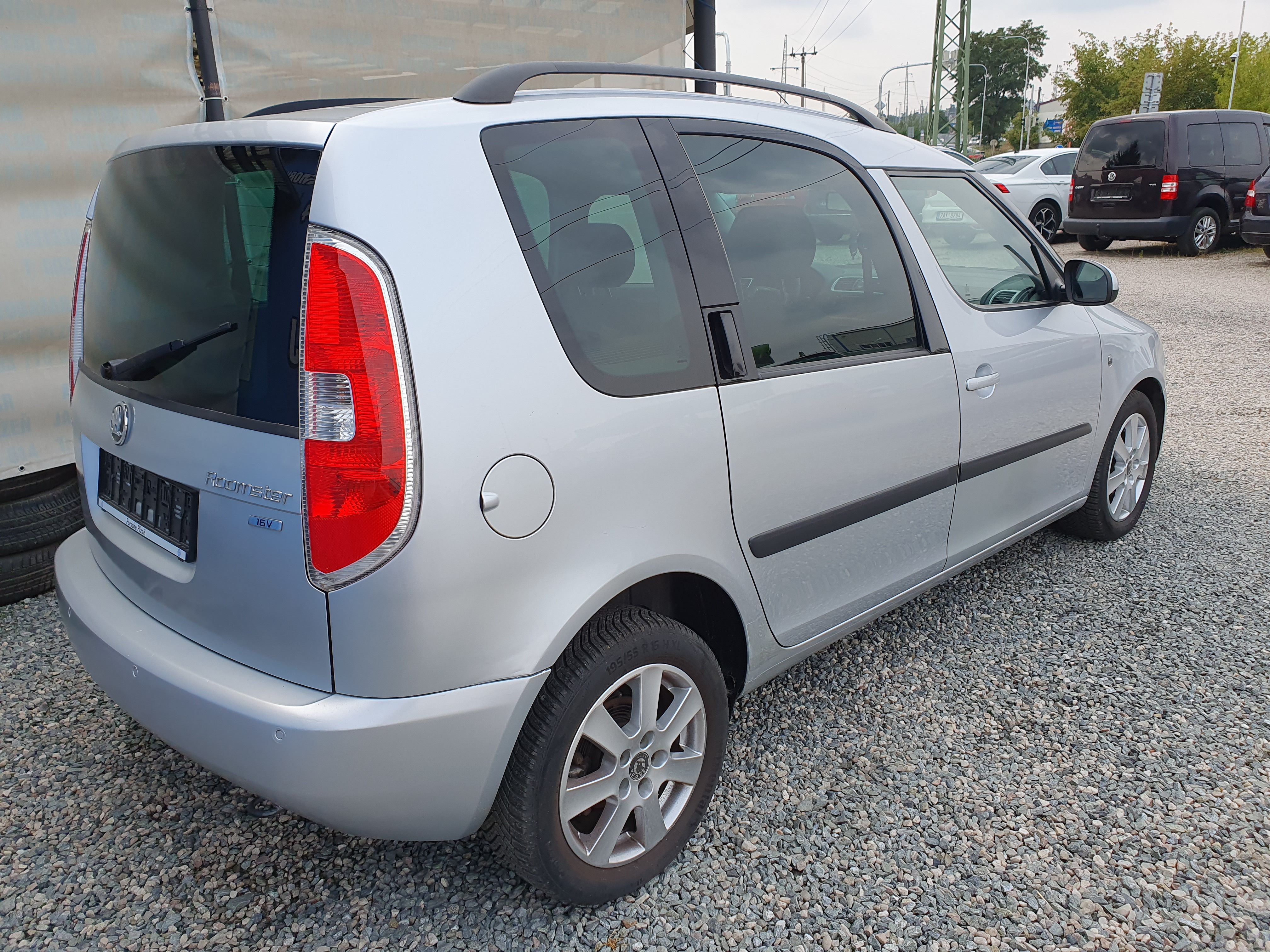Škoda Roomster, 1.4 MPI 63 KW - fotka 3