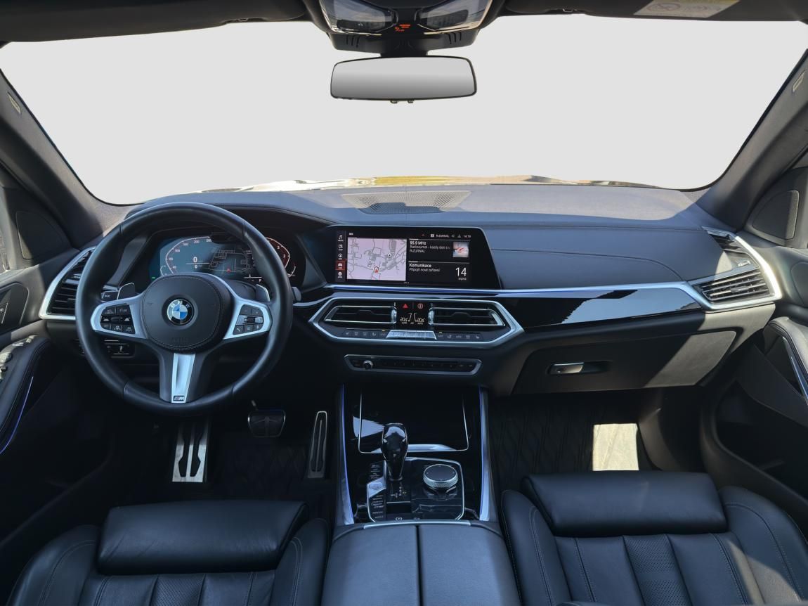 BMW X5, xDrive30d - fotka 4
