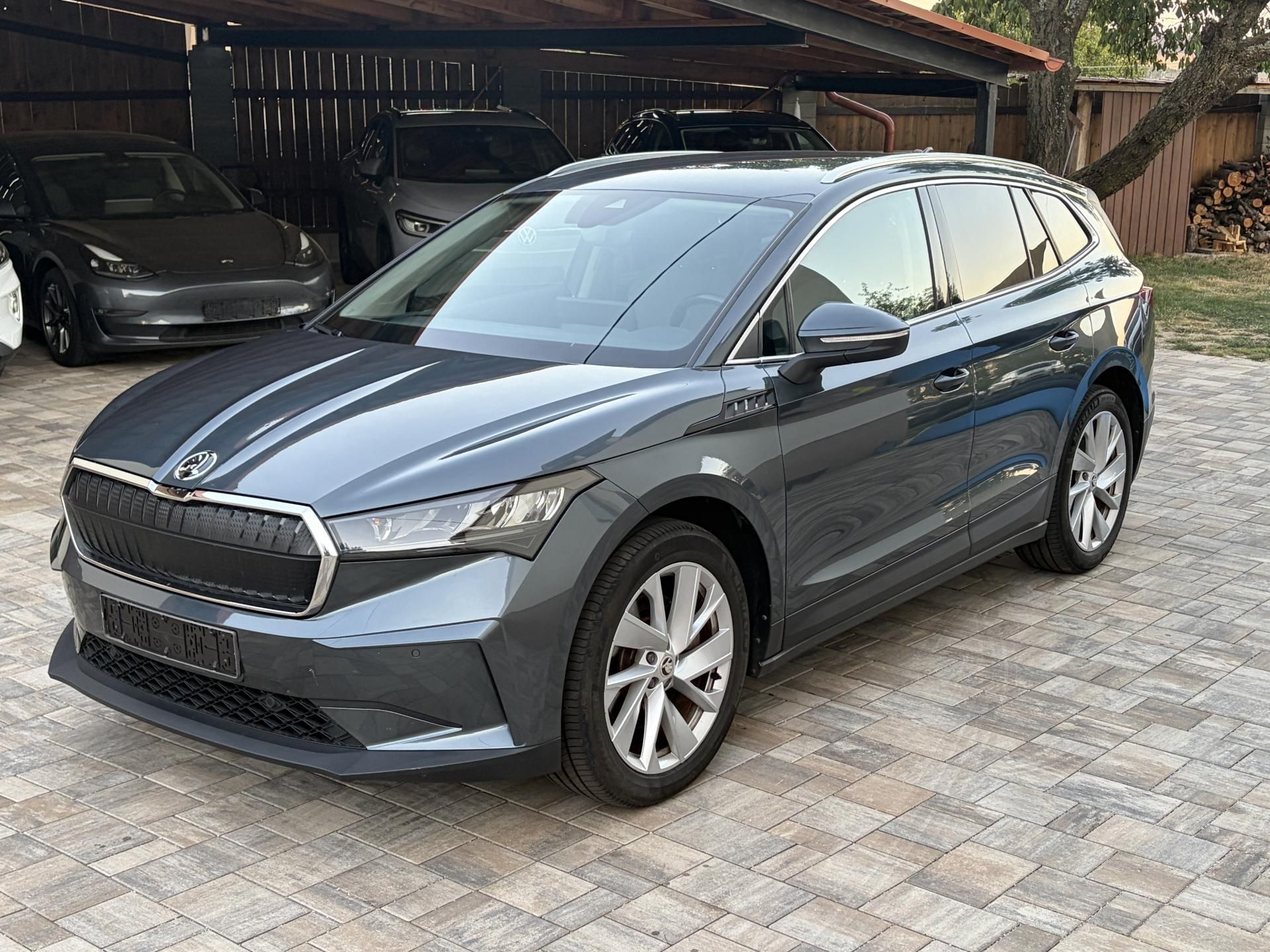 Škoda Enyaq, 80, SOH 92%, tazne, DPH