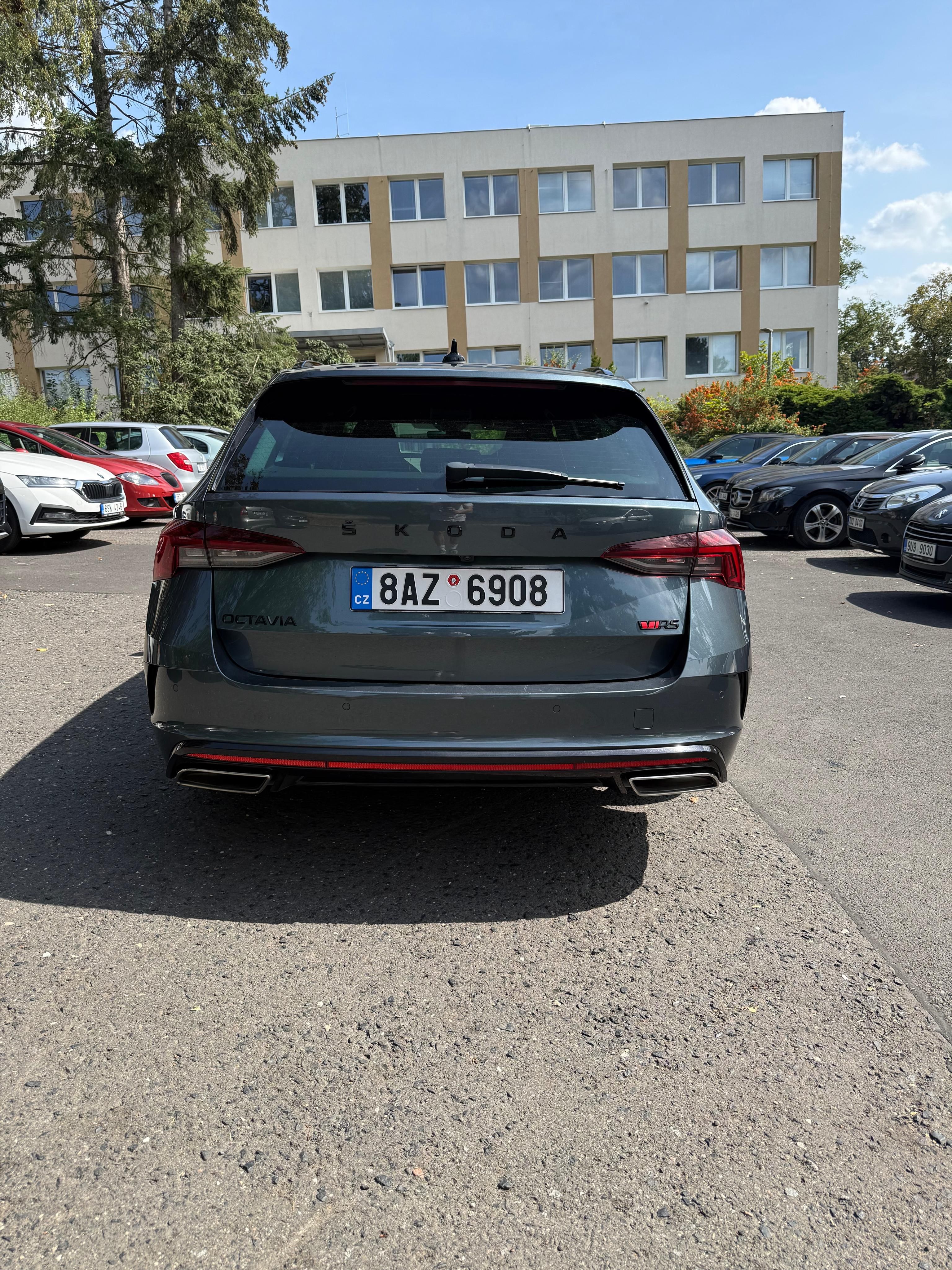 Škoda Octavia, IV RS 2.0TDi 4x4, webasto - fotka 6