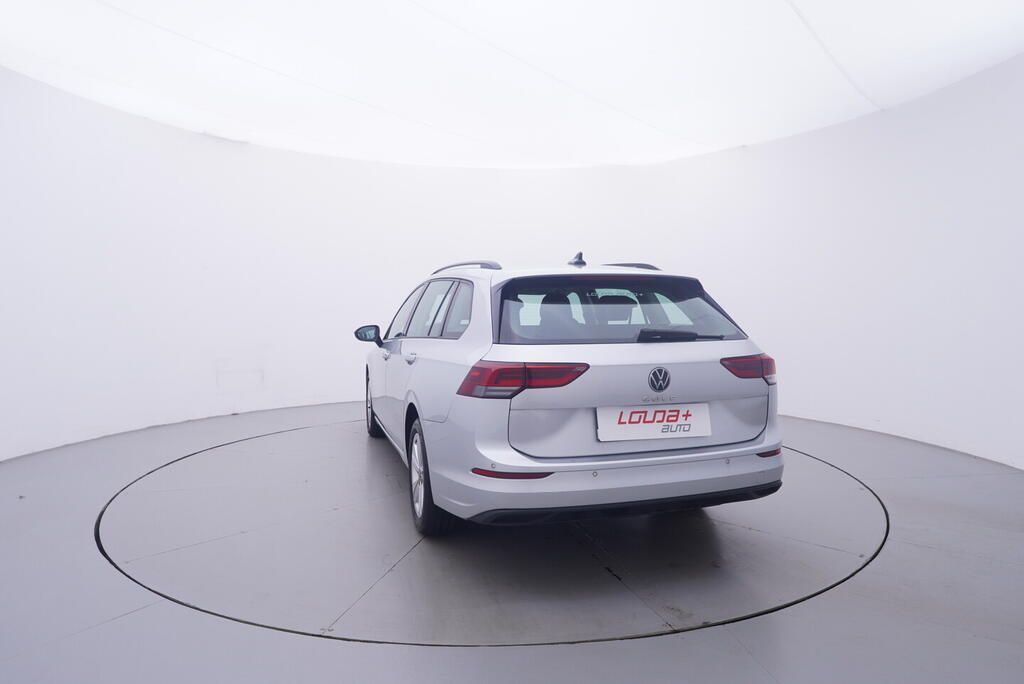 Volkswagen Golf, 1.5 TSI 96 kW - fotka 4