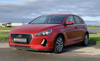 Hyundai i30, Hyundai i30 Premium 1.6 CRDi 8