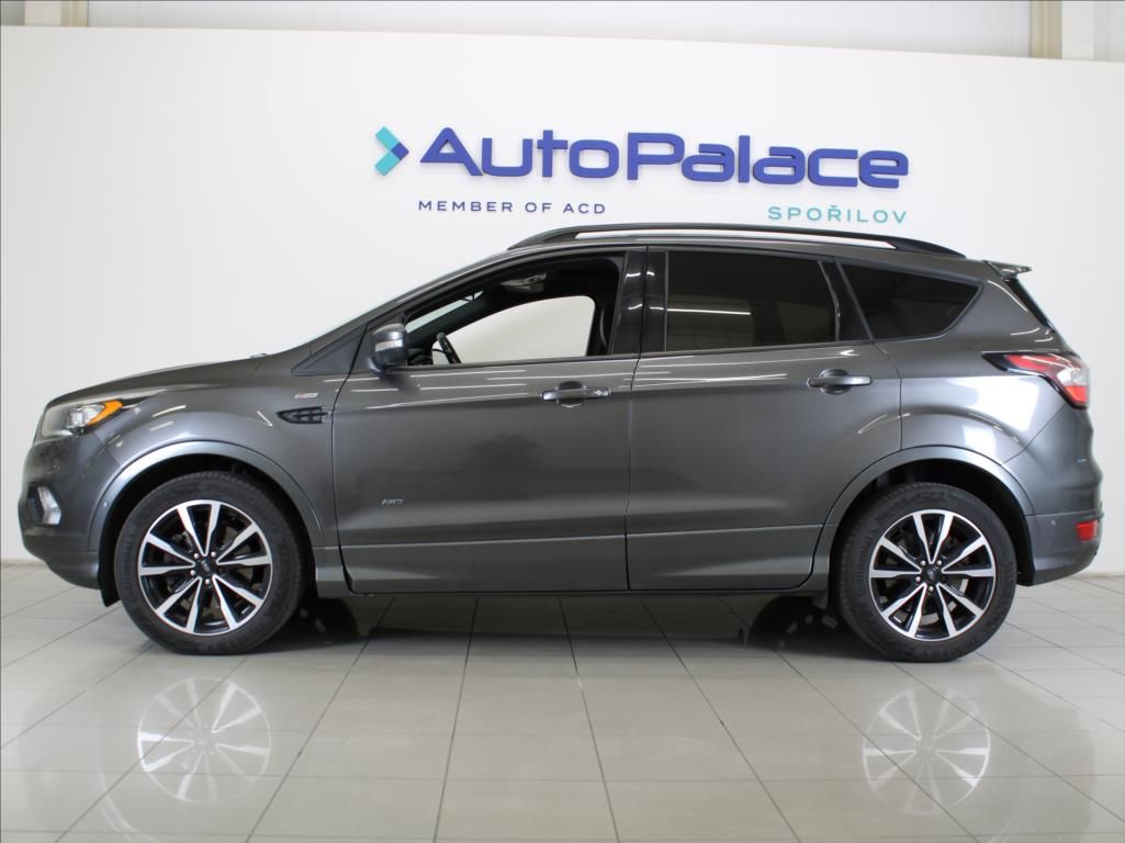 Ford Kuga, 2,0 EBlue 132kW AT AWD ST-Line - fotka 5