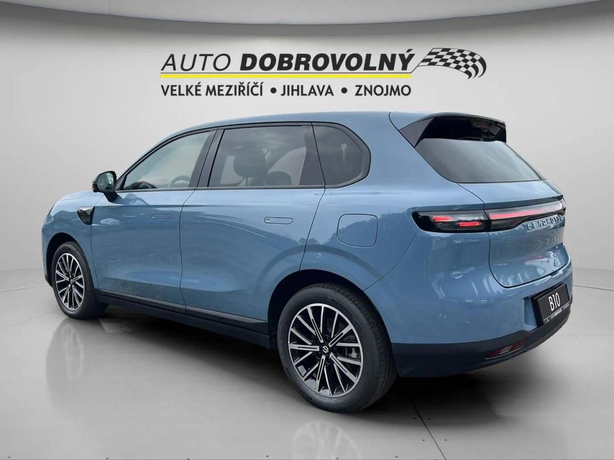Leapmotor B10, Design hybrid EV baterie 18,8k - fotka 5