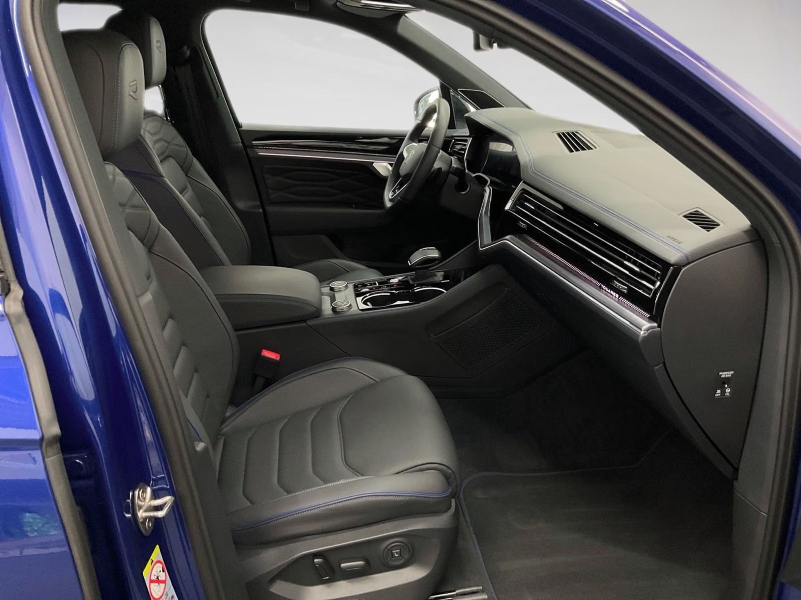 Volkswagen Touareg, R 3.0 TSIe 4M Hybrid*Kůže*Navi - fotka 6