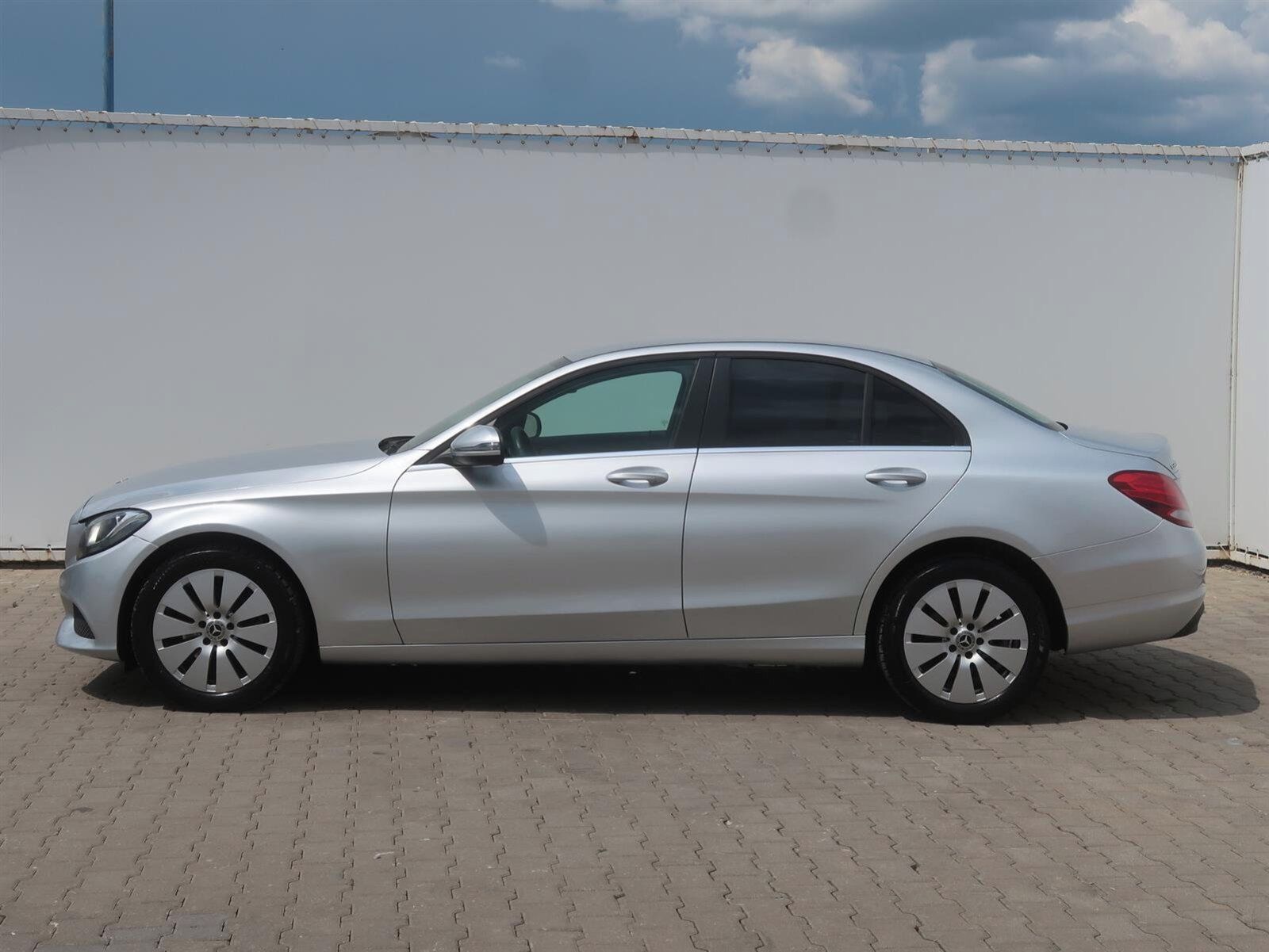 Mercedes-Benz Třídy C, 220 d 4MATIC, 4X4, Automat - fotka 3