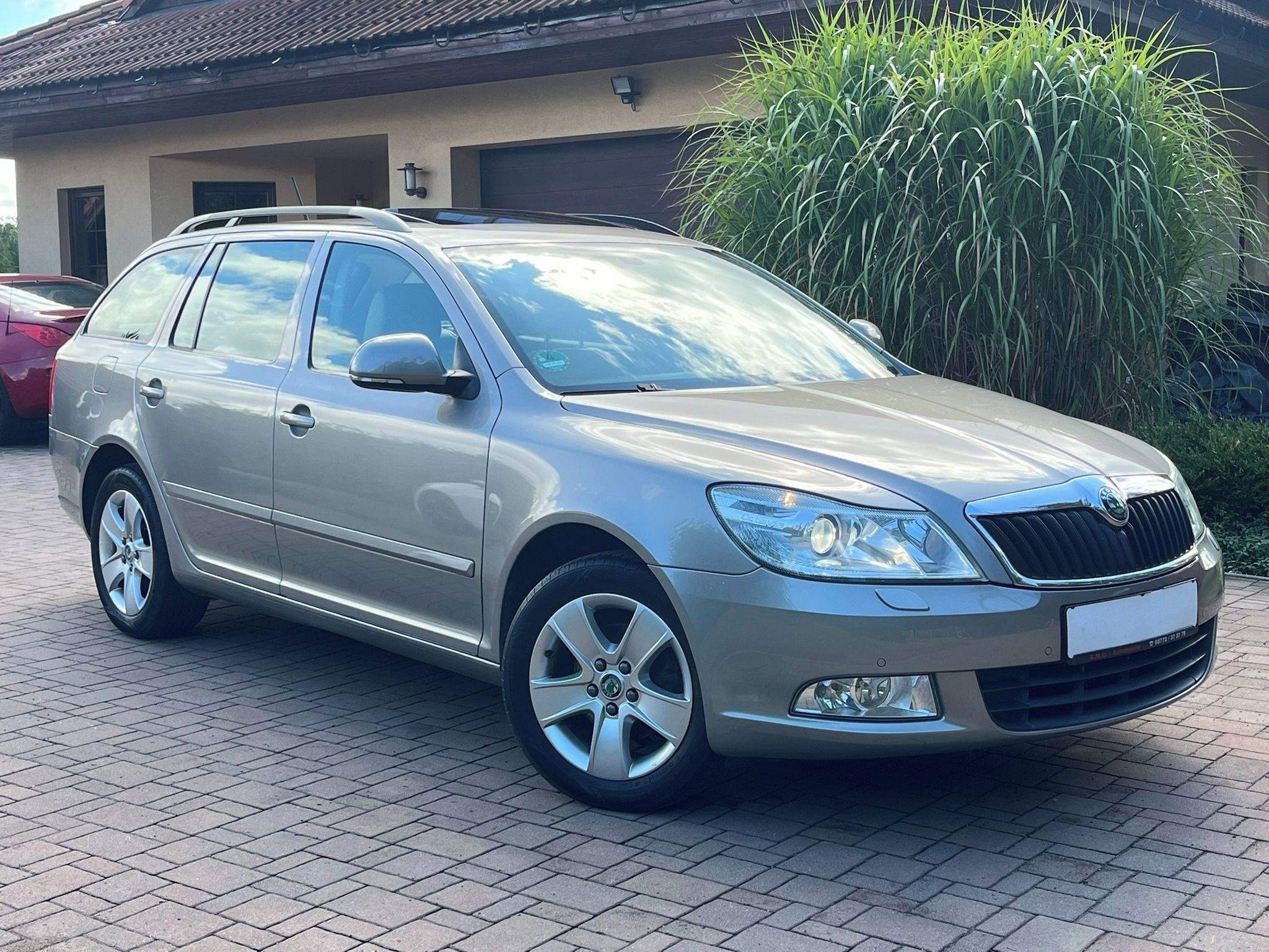 Škoda Octavia, 1.4 TSI Elegance Šíbr Xenon