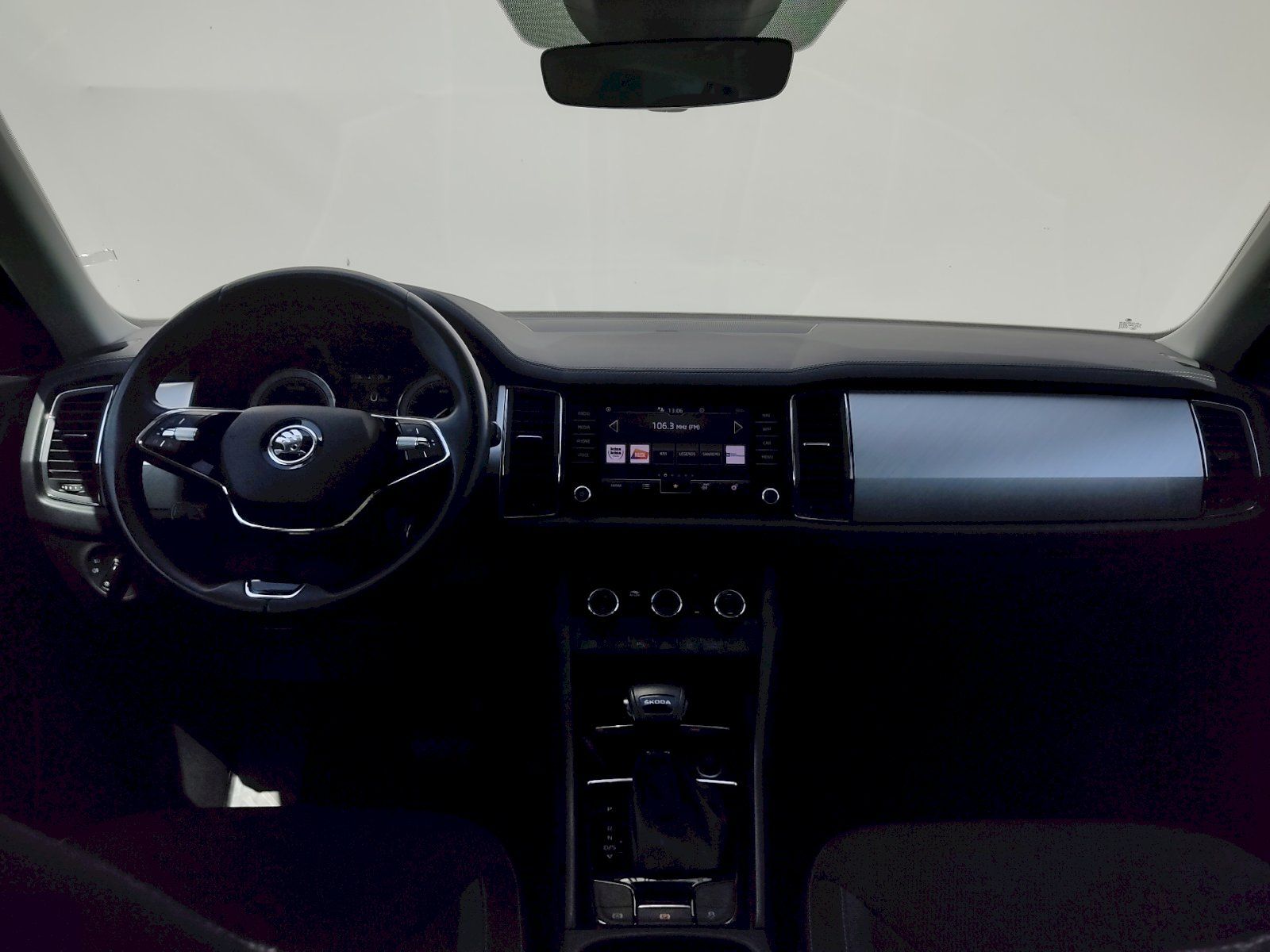 Škoda Kodiaq, Ambition 2,0 Tdi 110 Kw DSg Pa - fotka 5