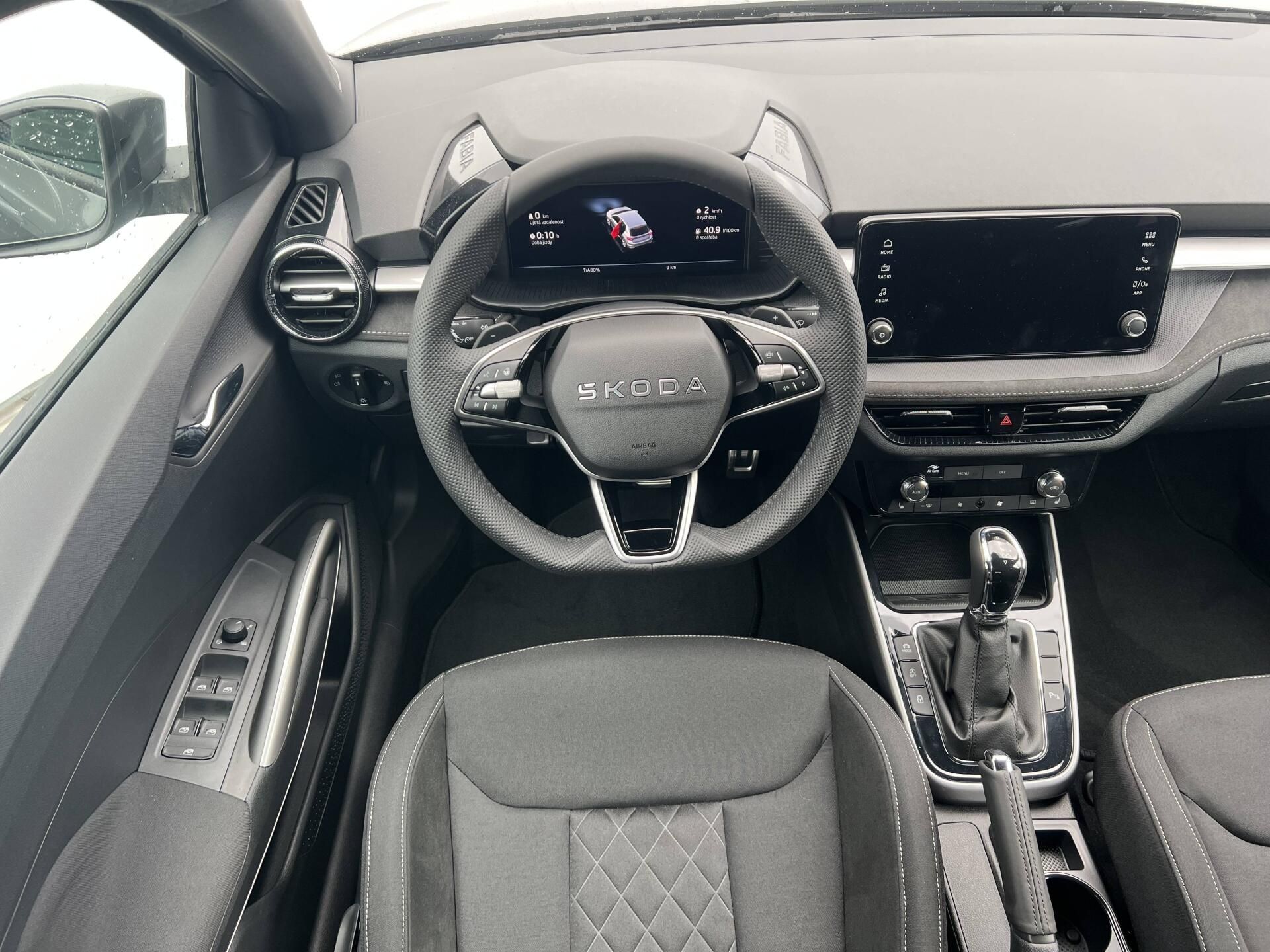 Škoda Fabia, Dynamic 7DSG 1,0TSI - fotka 4