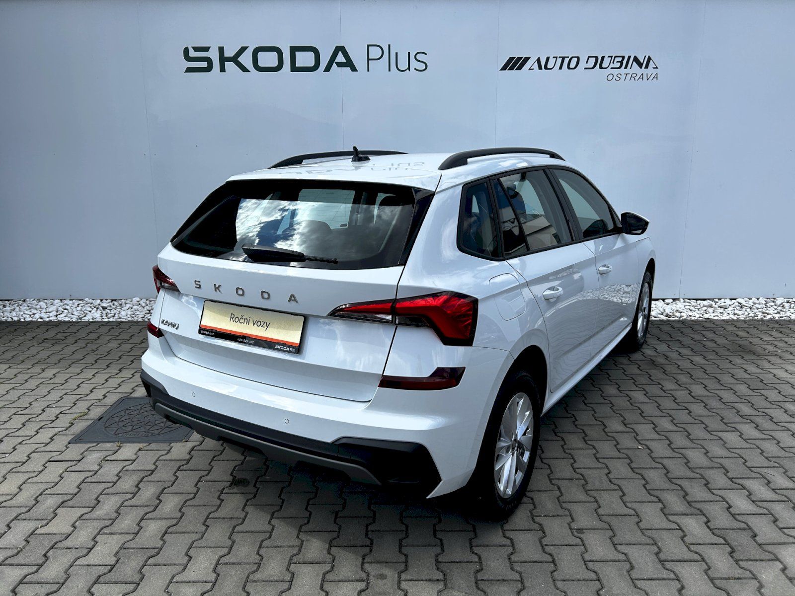 Škoda Kamiq, 1.0 TSI 85kW MP6 Selection - fotka 2
