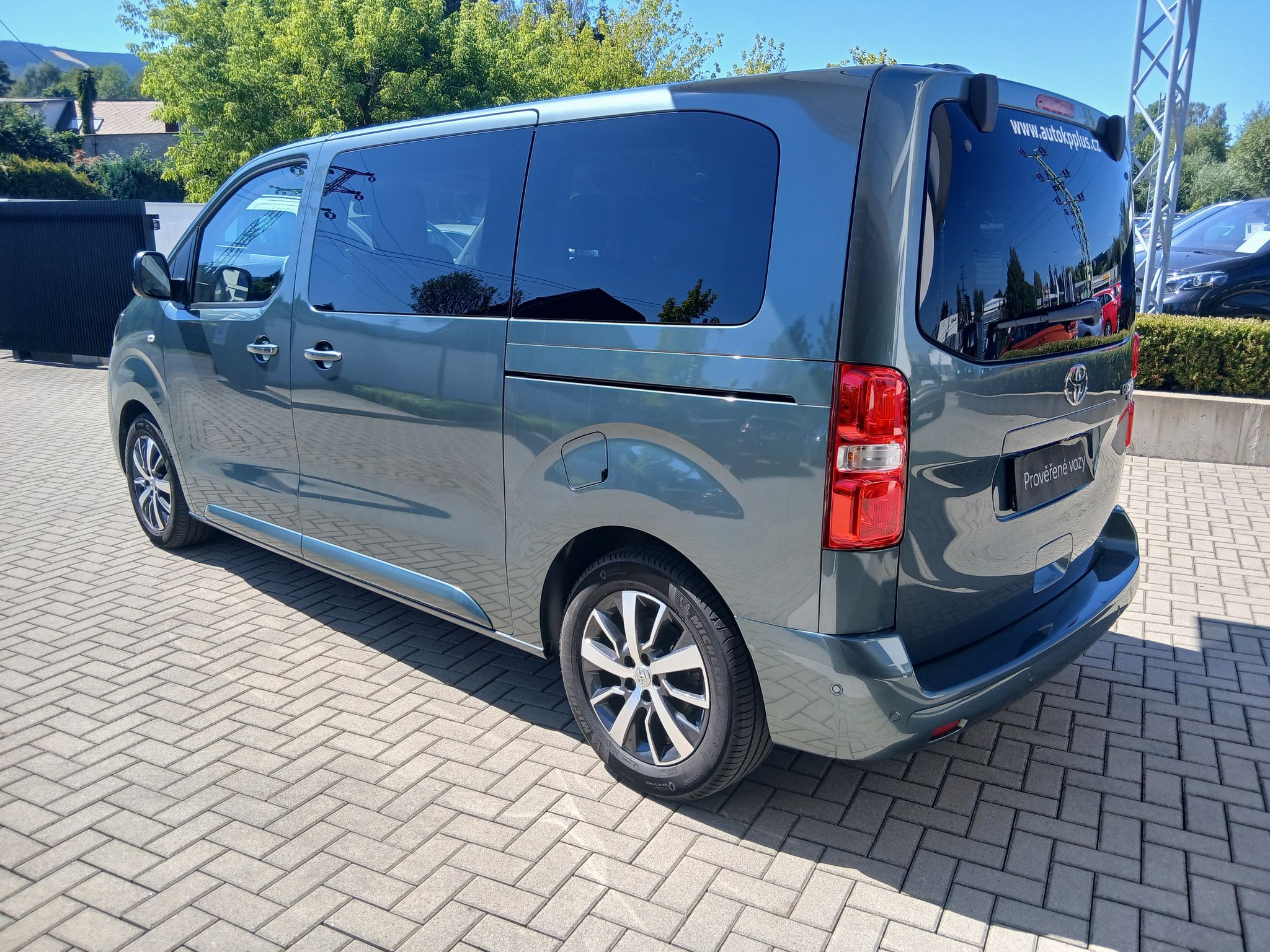 Toyota Proace Verso, 2.0D 144k L1 Family Webasto 8S - fotka 4