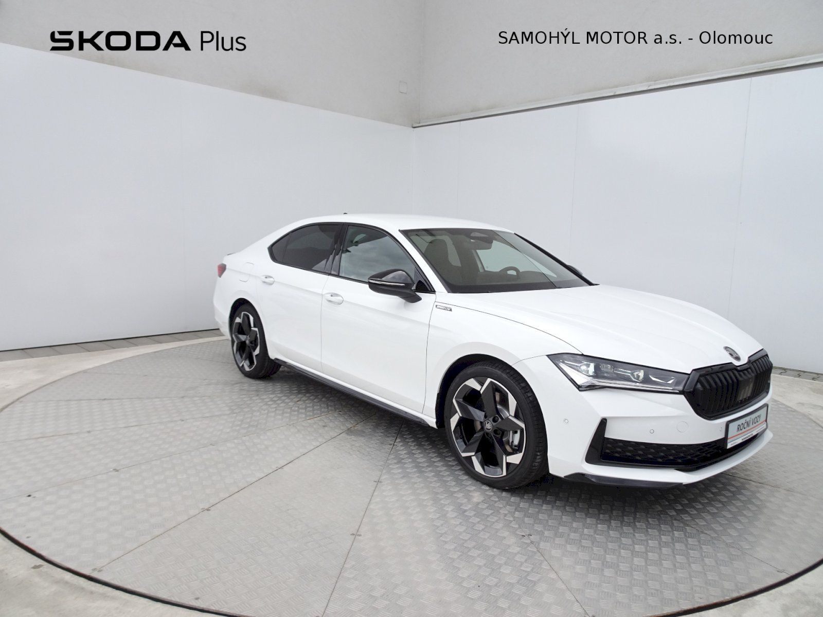 Škoda Superb, 2.0TSI DSG Sportline - fotka 6