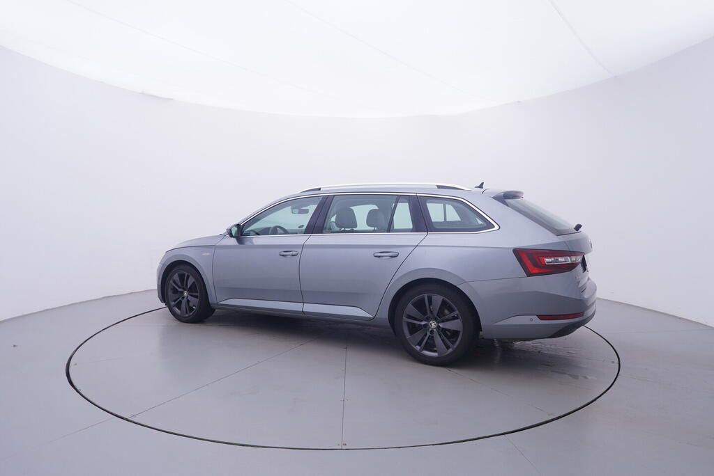Škoda Superb, L&K 2.0 TDI 140 kW - fotka 3