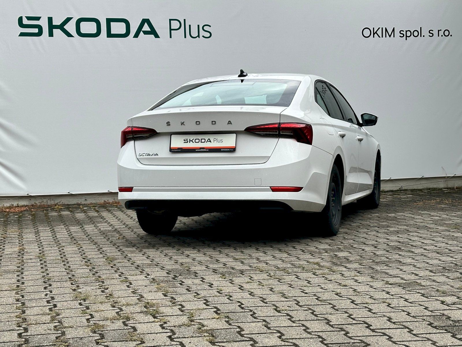 Škoda Octavia, 2.0 TDI 85kW Ambition - fotka 2