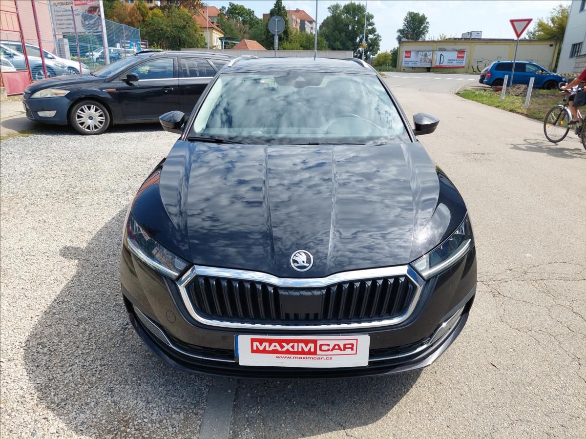 Škoda Octavia, 2,0 TDi - fotka 2