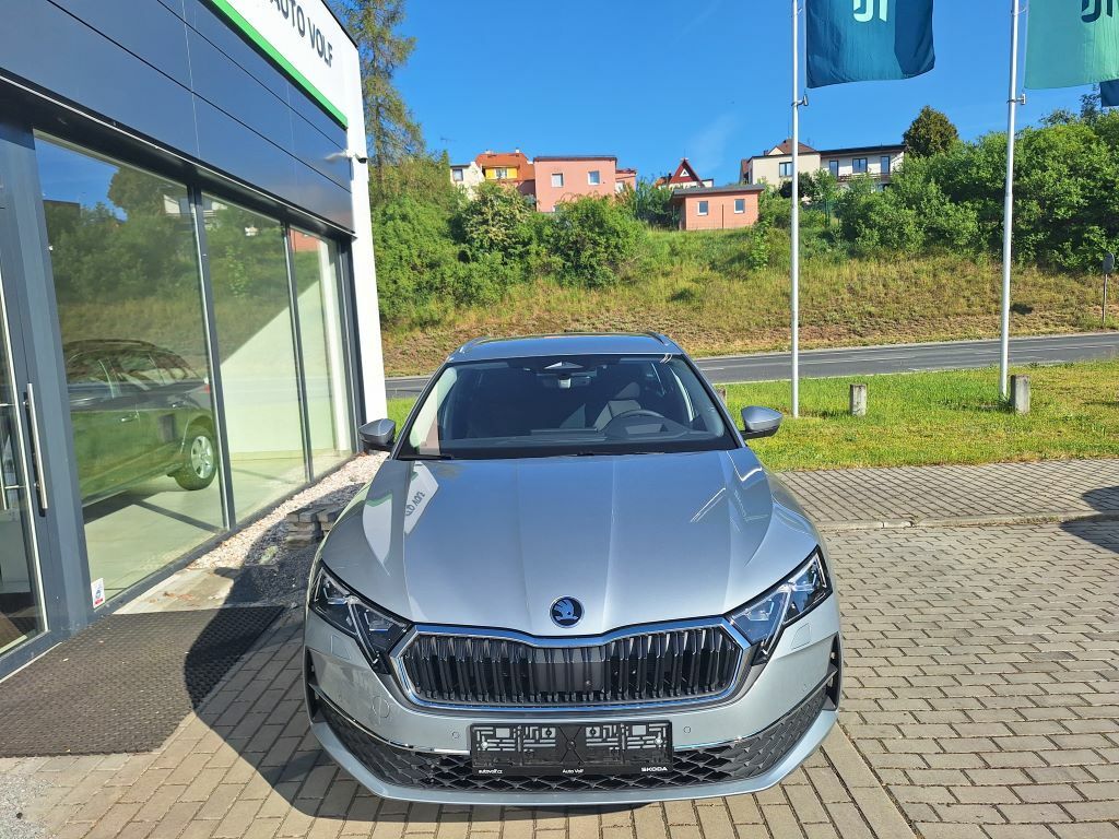 Škoda Octavia, Exclusive Selection 1,5TSI 110 - fotka 4