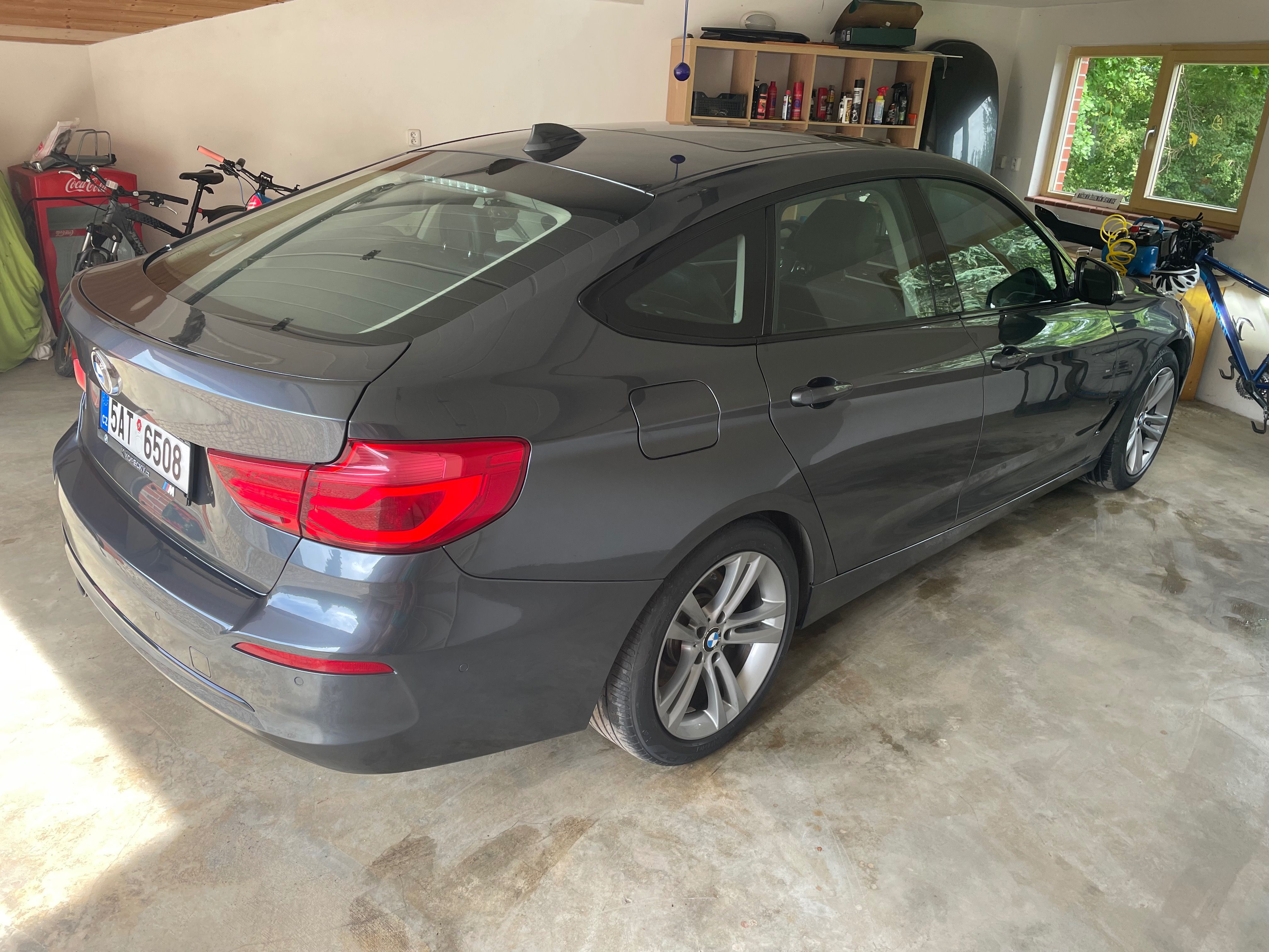 BMW Řada 3, BMW GT 330d xDrive, nové v ČR - fotka 6
