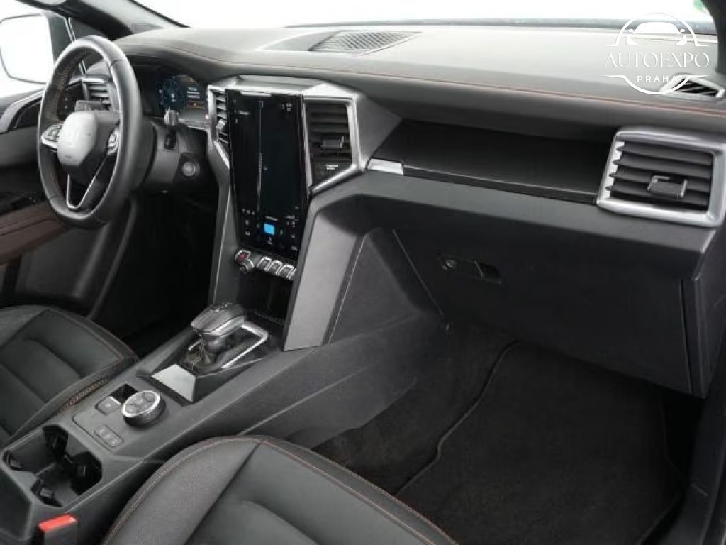 Volkswagen Amarok, PanAmericana 3,0TDI 177kW V6* - fotka 4