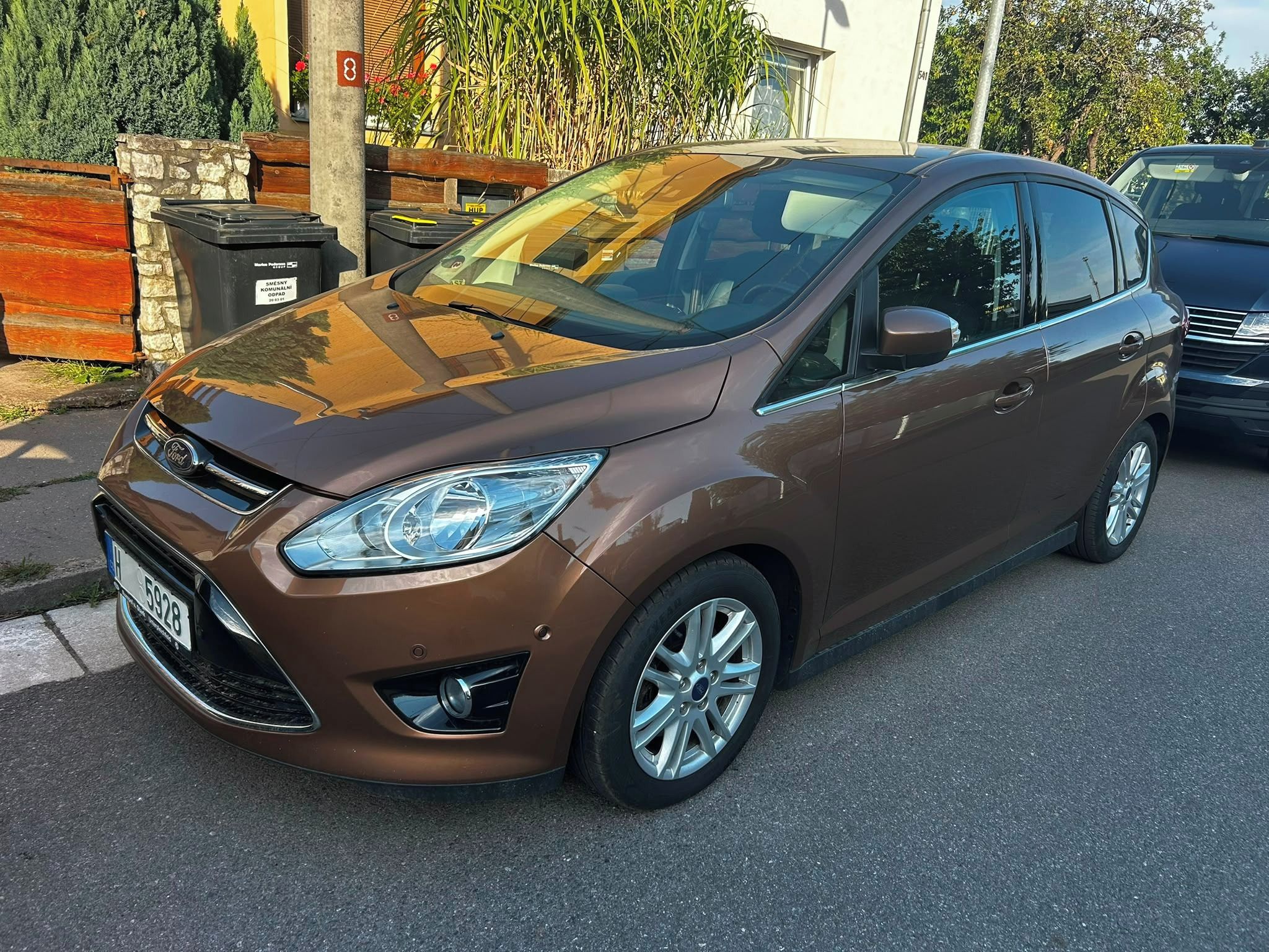 Ford C-MAX, 1,6 EB, PANORAMA, NAVI, KAMERA