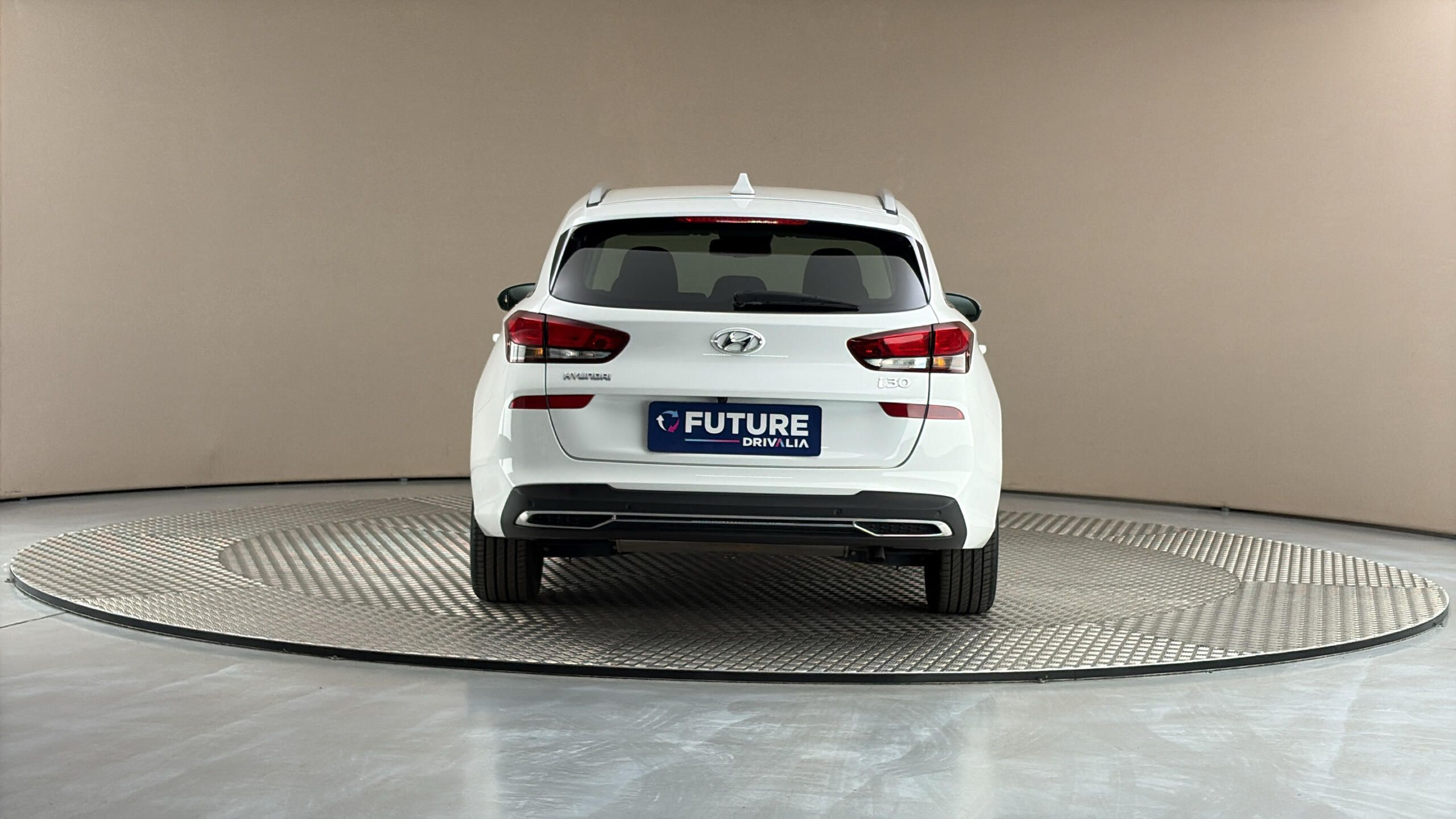 Hyundai i30, 1.5 T-GDI Smart Kombi - fotka 5