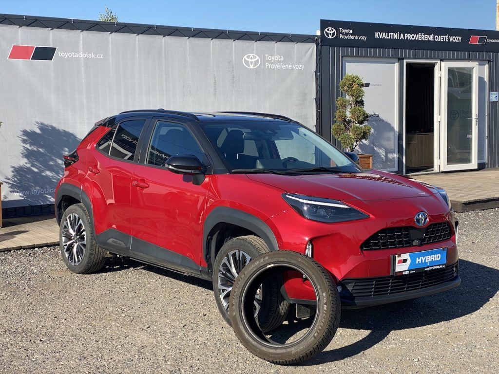 Toyota Yaris Cross, 1.5HEV, ČR, Executive, záruka