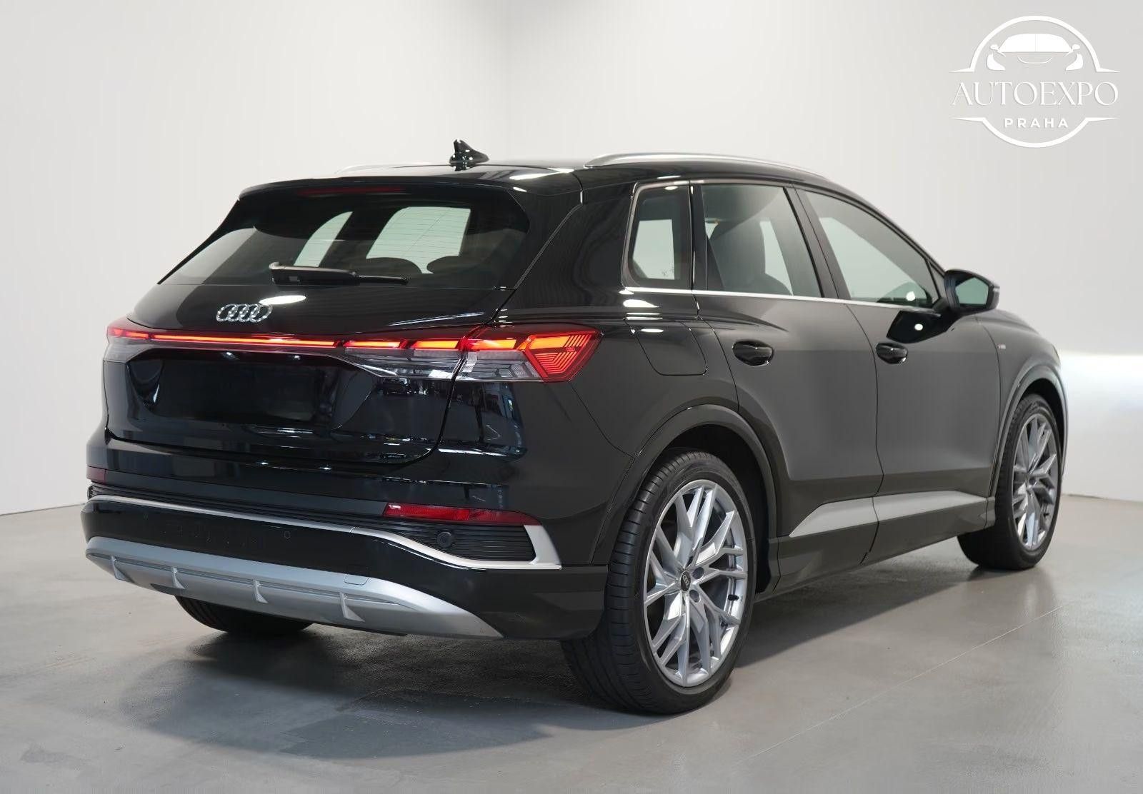 Audi Q4 e-tron, 45 S-Line *MATRIX* - fotka 3