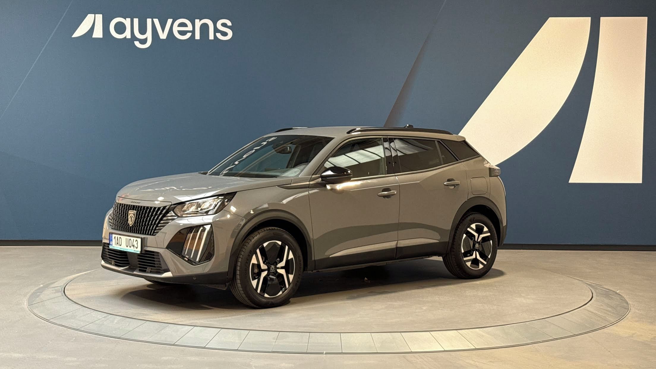 Peugeot 2008, ALLURE 1.2 PureTech 130 S&S EA - fotka 4