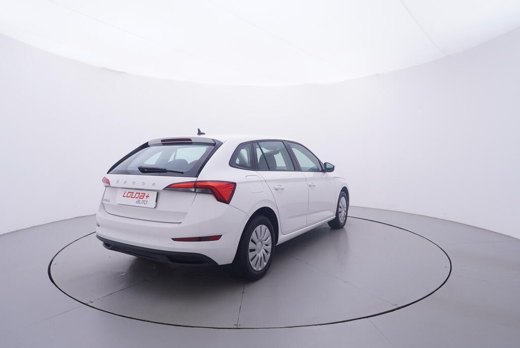 Škoda Scala, Ambition 1.0 TSI 70 kW - fotka 5