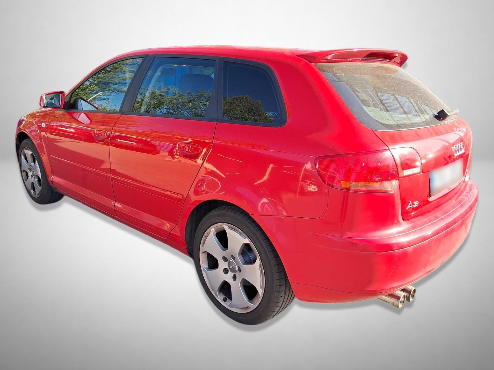 Audi A3, 1.6, po STK, Automatická klima - fotka 2