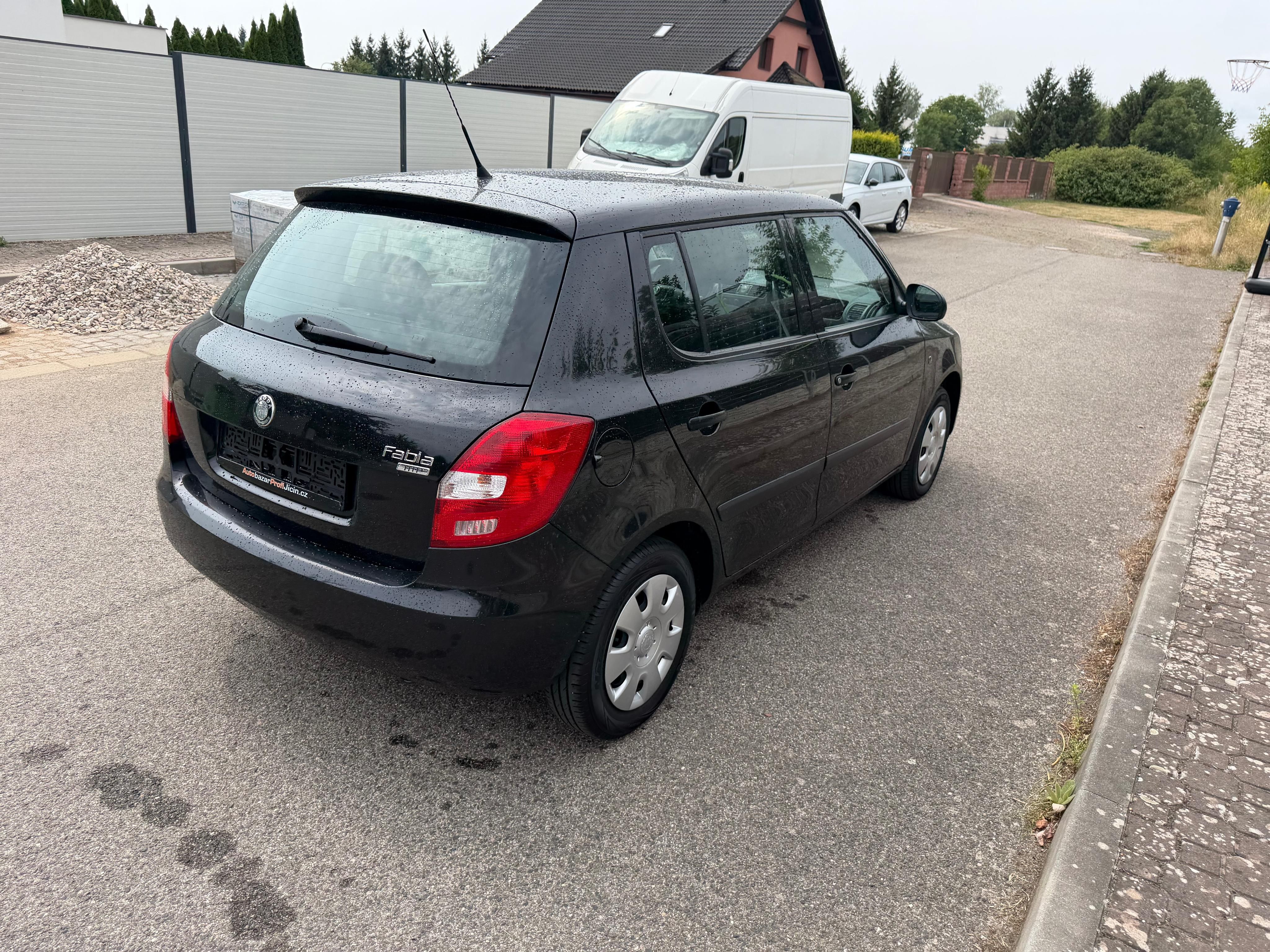 Škoda Fabia, 1,2 i pravidel. servis 1 Majit - fotka 4