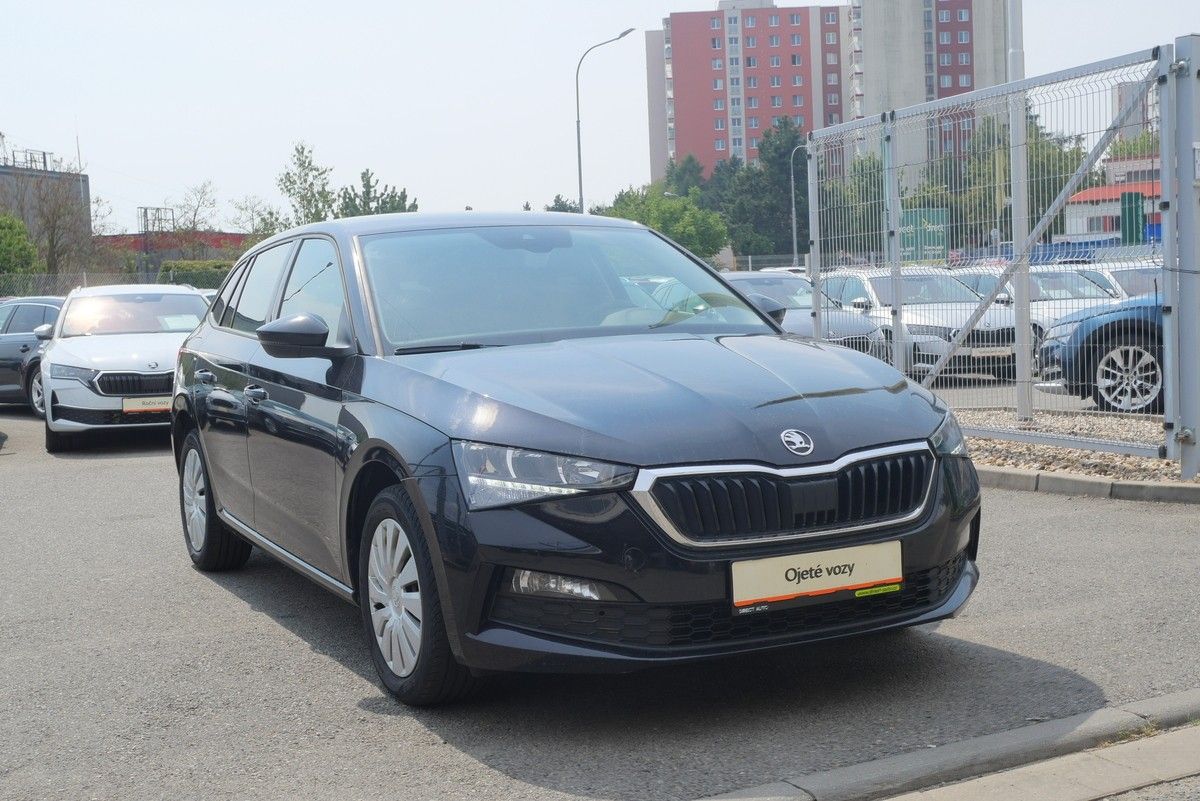 Škoda Scala, 1.6 TDI 85kW Ambition - fotka 3