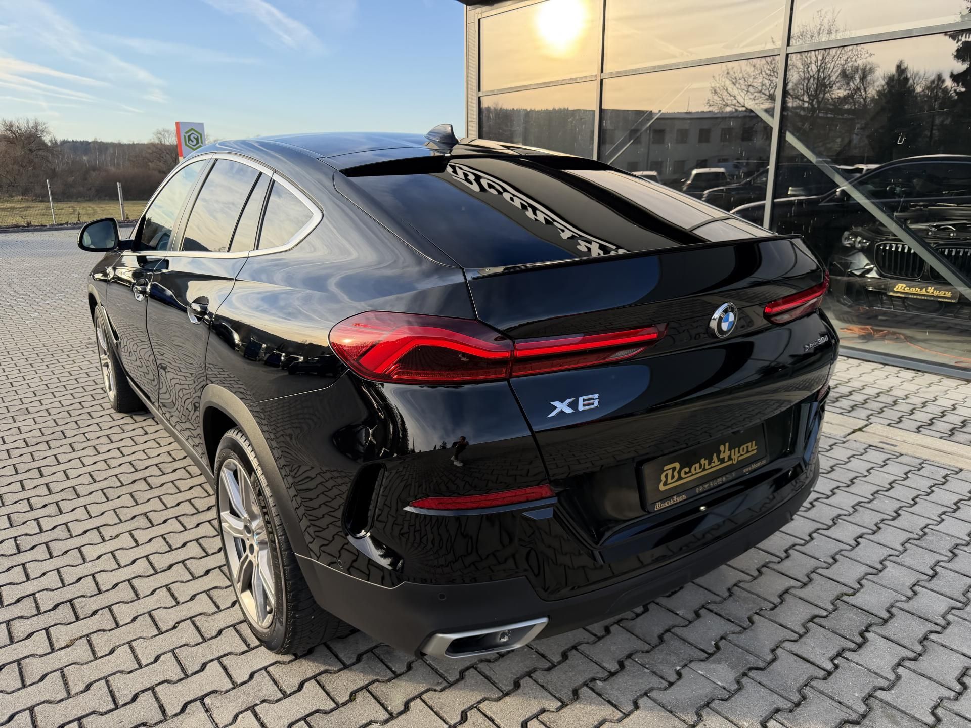 BMW X6, 30XD 210kW LASER TZ R20 CZ!!!! - fotka 5