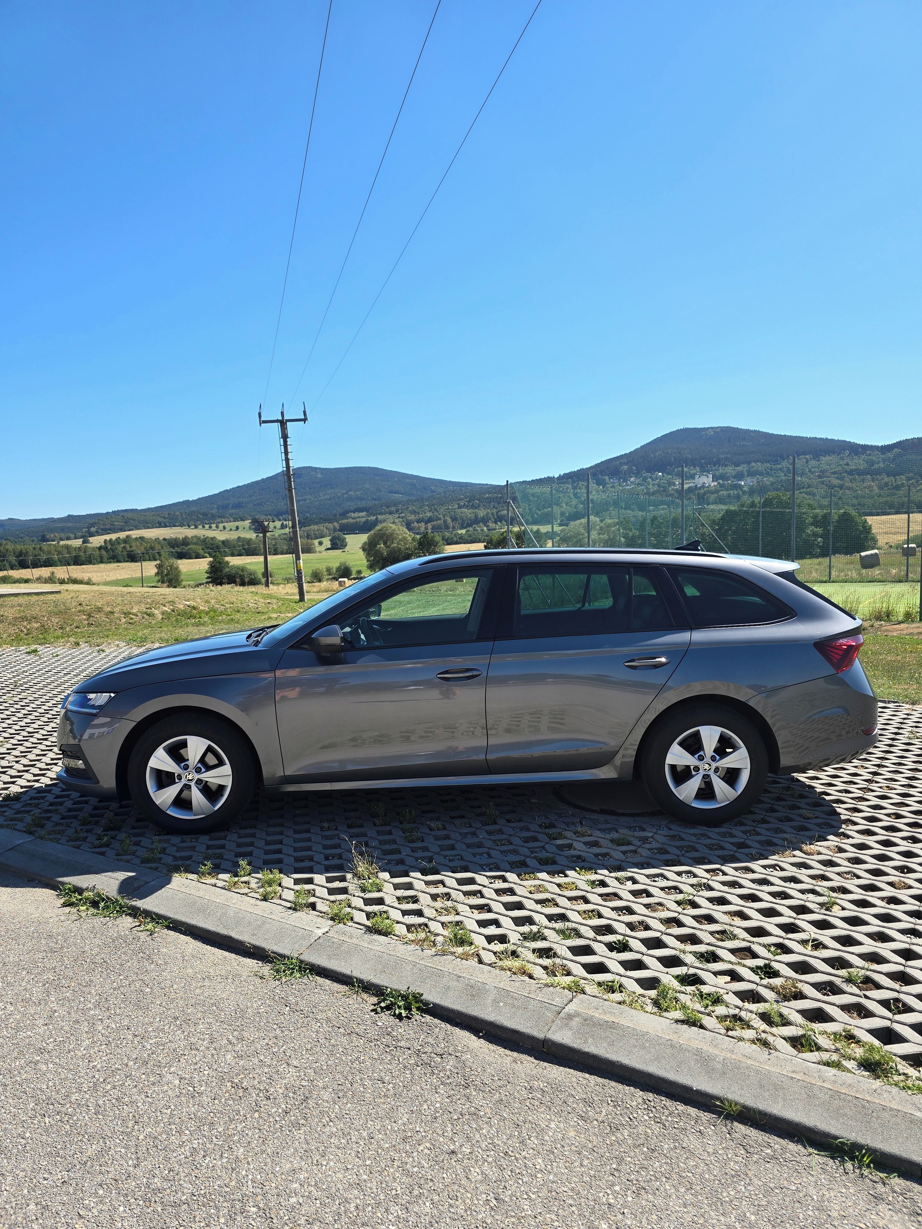 Škoda Octavia, TSI Combi Style Manuál /DPH/ - fotka 4