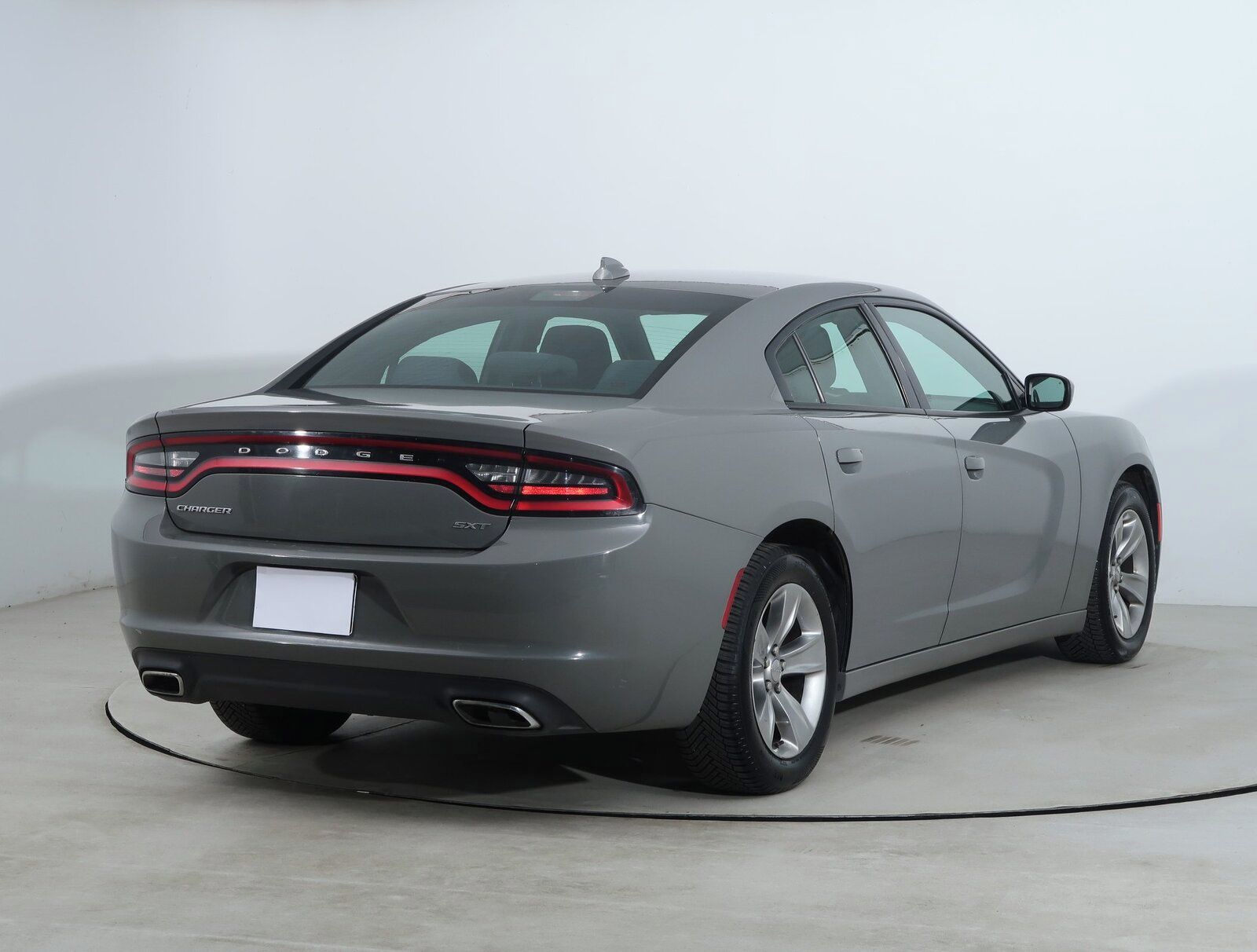 Dodge Charger, 3.6 V6, Automat, Navi - fotka 5