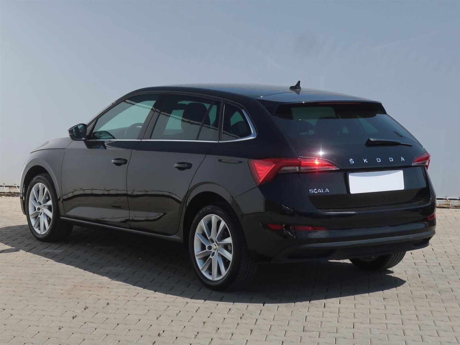 Škoda Scala, 1.0 TSI, Automat, Serv.kniha - fotka 4