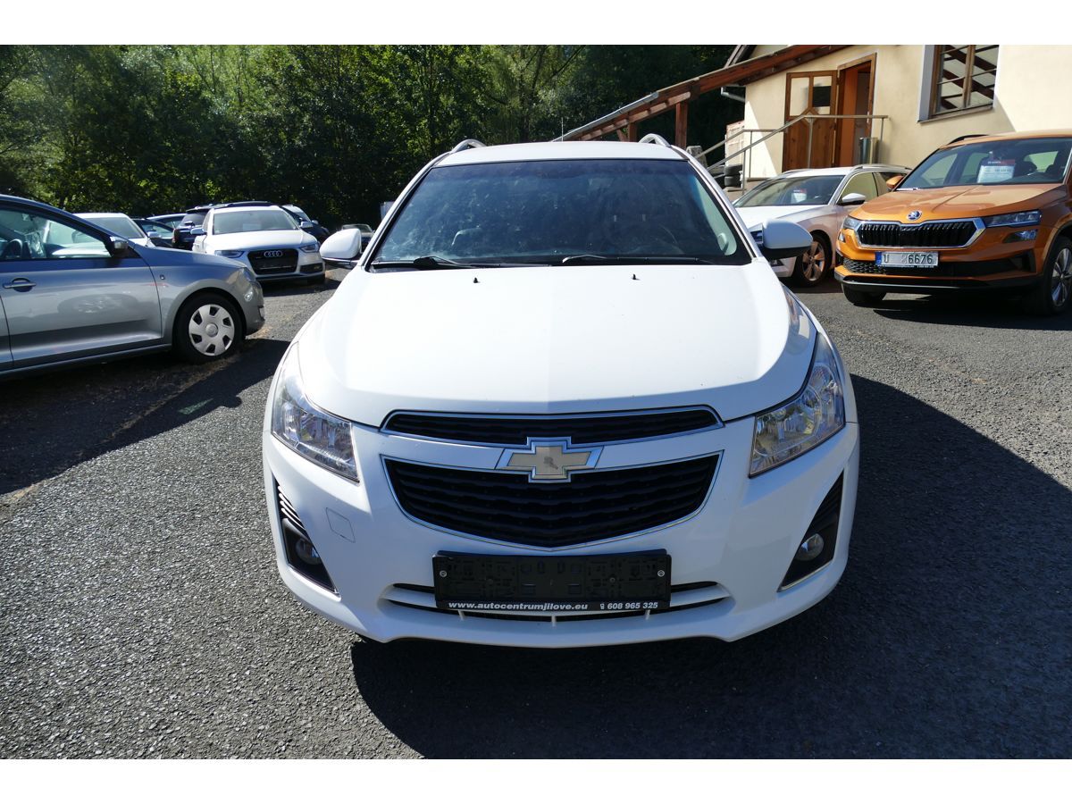 Chevrolet Cruze, 1,4 TURBO 103KW DIGI-KLIMA - fotka 2