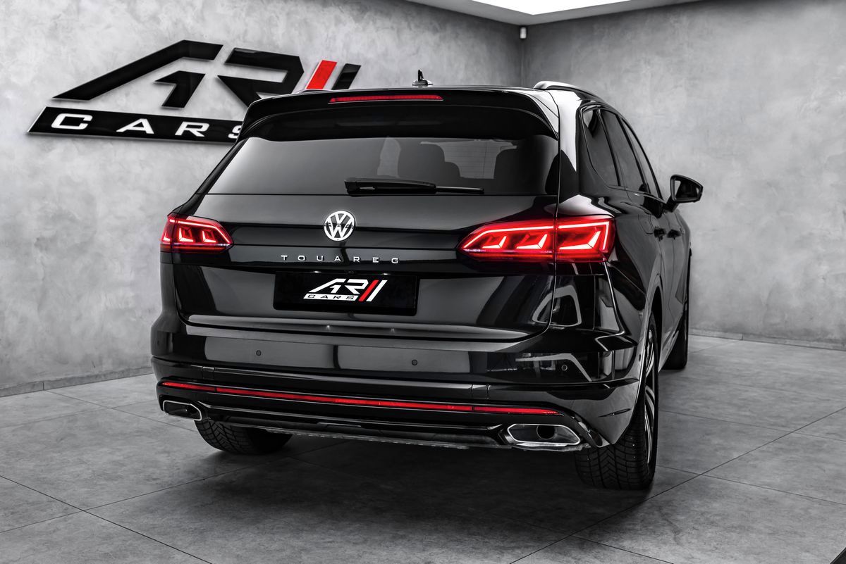 Volkswagen Touareg, 210kW Rline Vzduch Masáže HuD - fotka 6