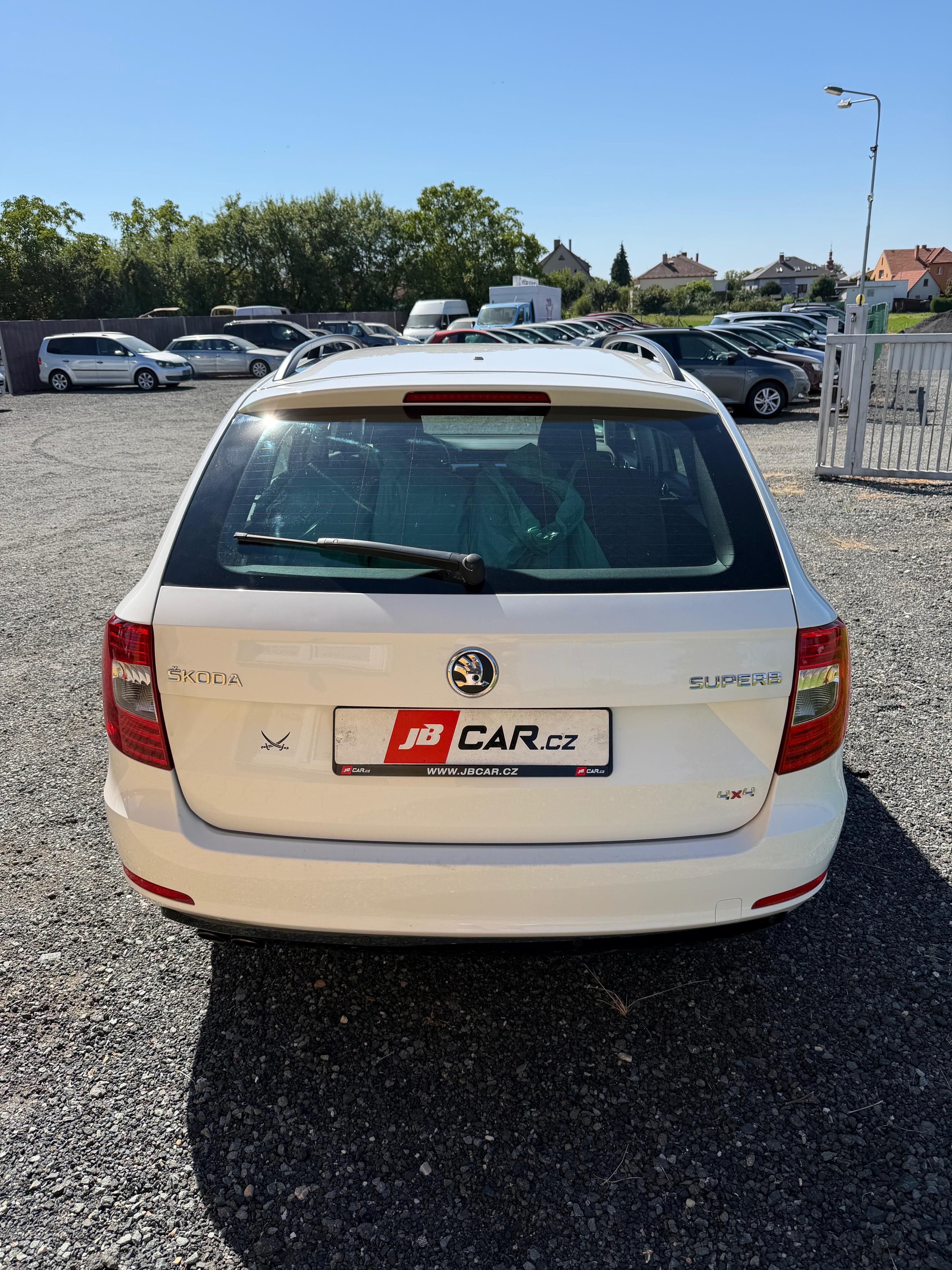 Škoda Superb, 2.0 TDI DSG 4x4 ELEGANCE 1.MAJ - fotka 6