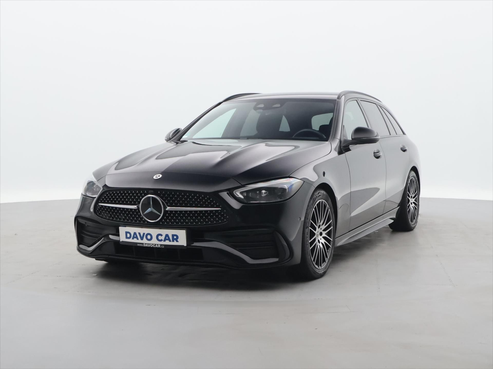 Mercedes-Benz Třídy C, 2.0 220d 147kW AMG-Line - fotka 3
