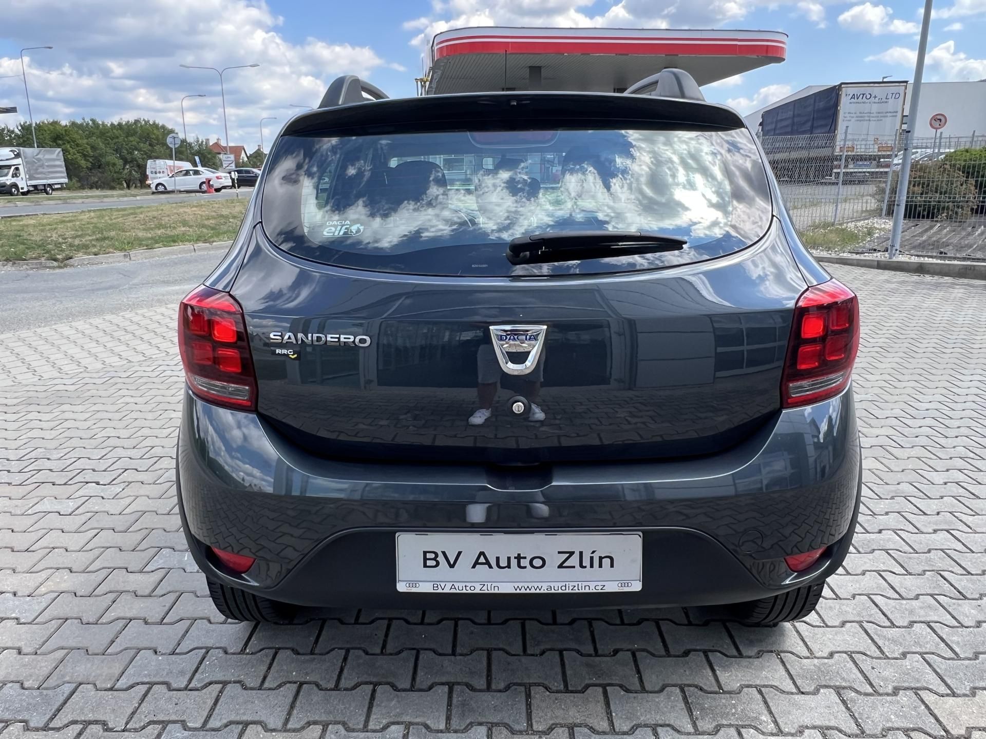 Dacia Sandero, Stepway 1.0 SCe - fotka 5