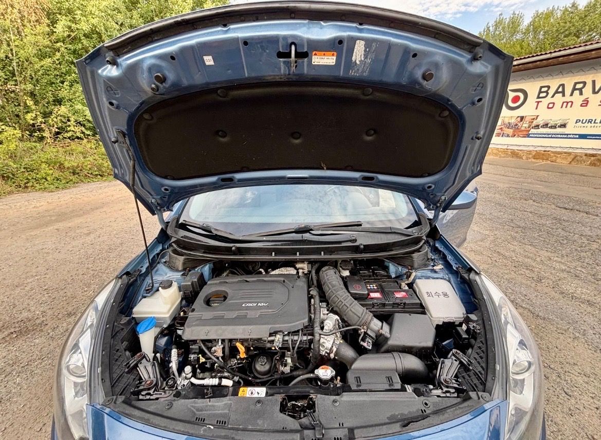 Hyundai i30, Hyundai i30 kombi 1.6 CRDi - fotka 6