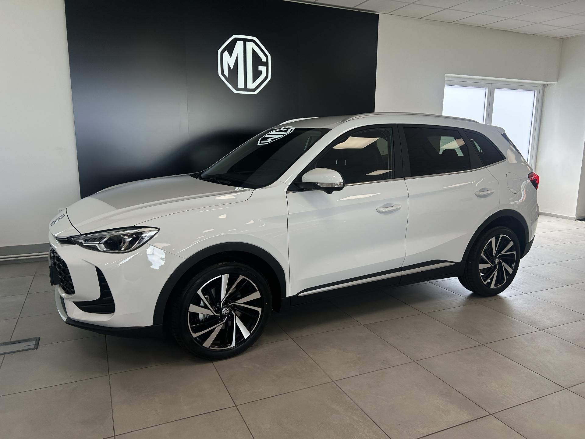 MG ZS, 1,5 HEV 145kW Exclusive - fotka 2
