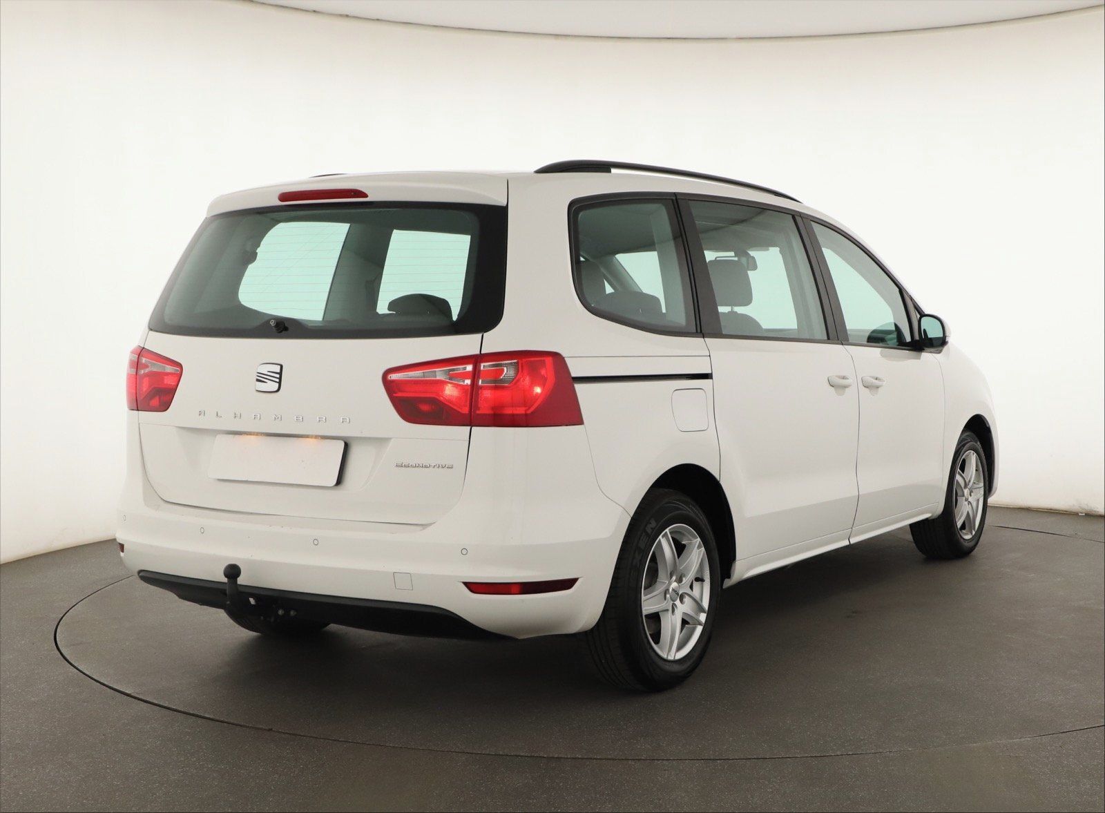 Seat Alhambra, 1.4 TSI, 7 míst - fotka 5