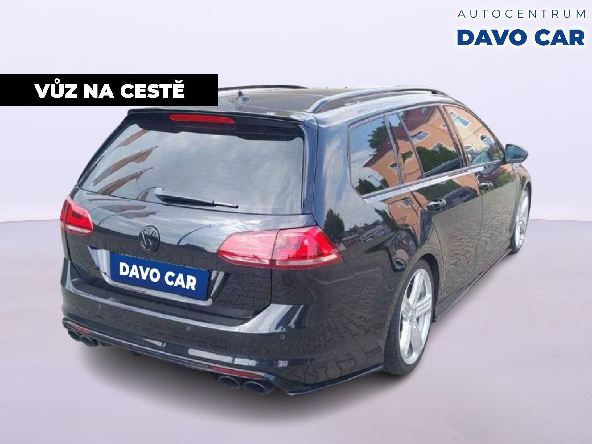 Volkswagen Golf, R 2,0 TSI 221 kW 4M DSG Pano - fotka 5