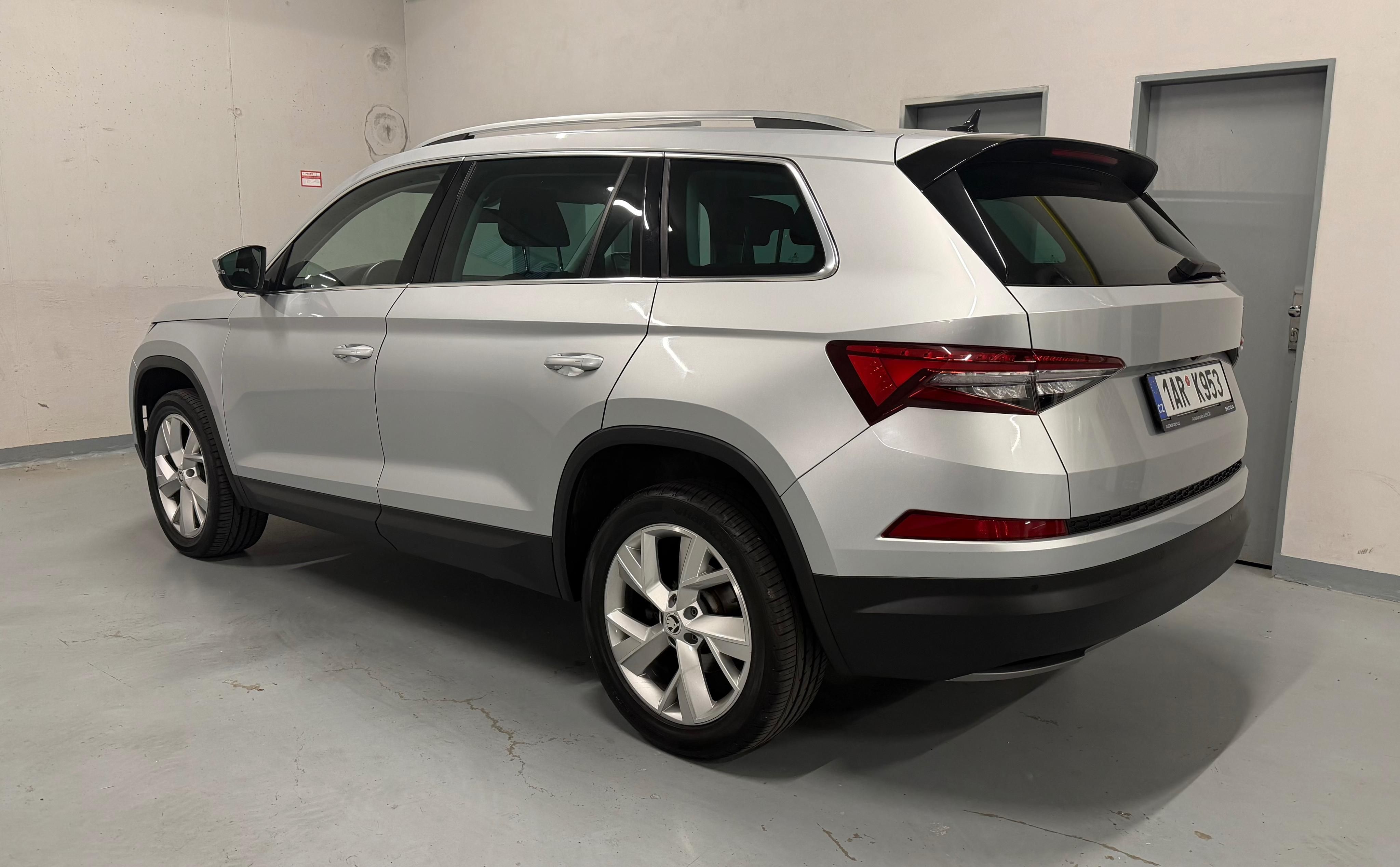 Škoda Kodiaq, Style 2,0 TDi DSG 4x4 *TAŽNÉ* - fotka 3