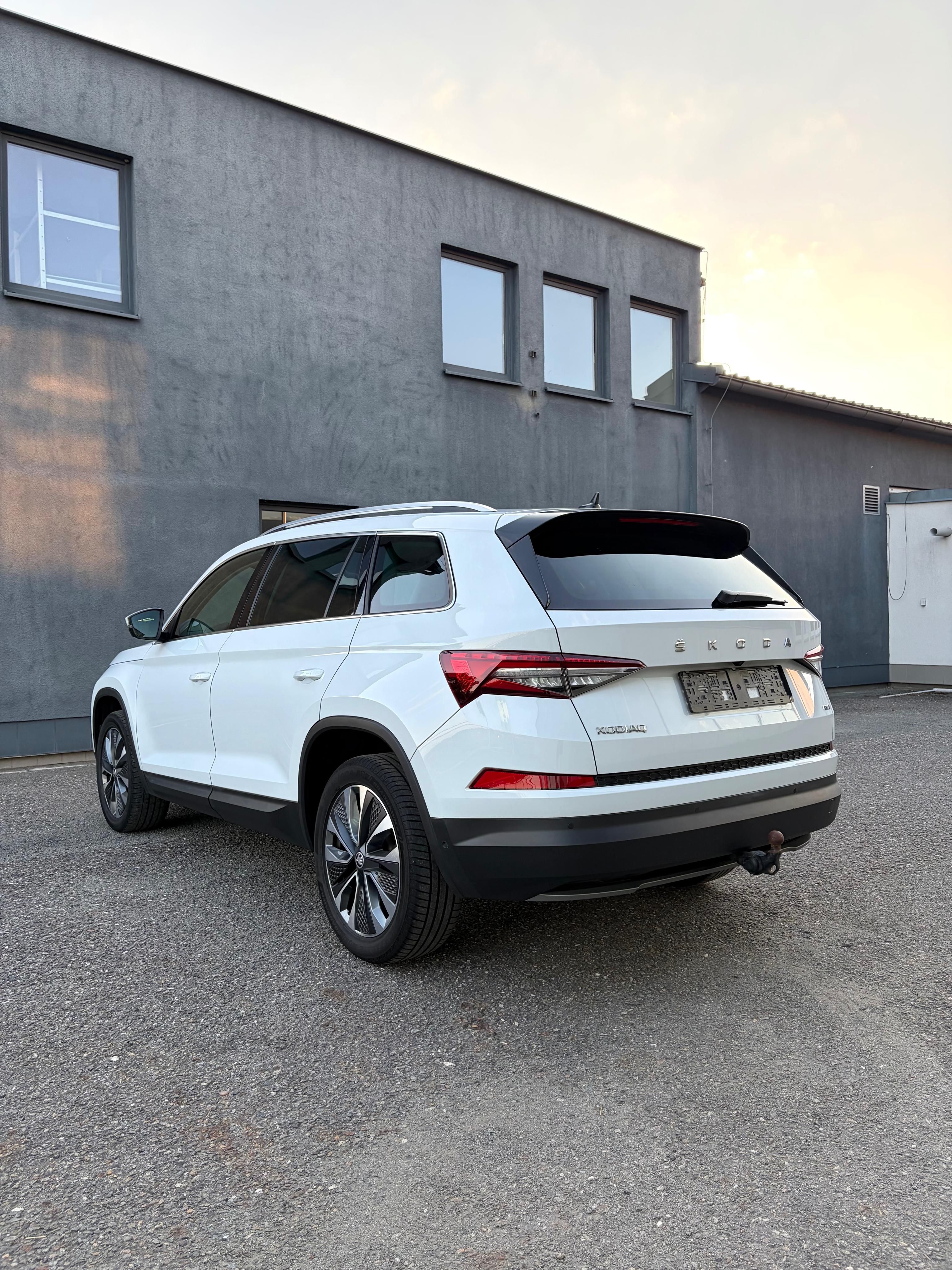 Škoda Kodiaq, 2.0TDI 110kw 4x4 TOUR Tažné - fotka 5